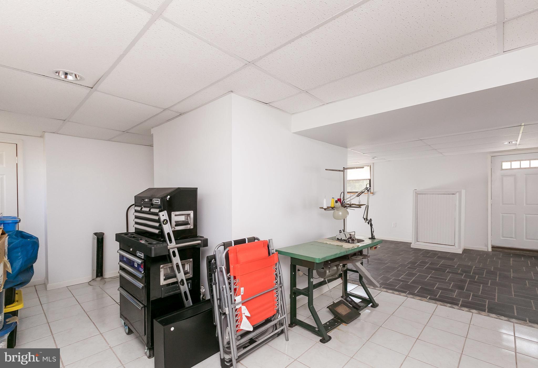 BLACKTHORN - Residential