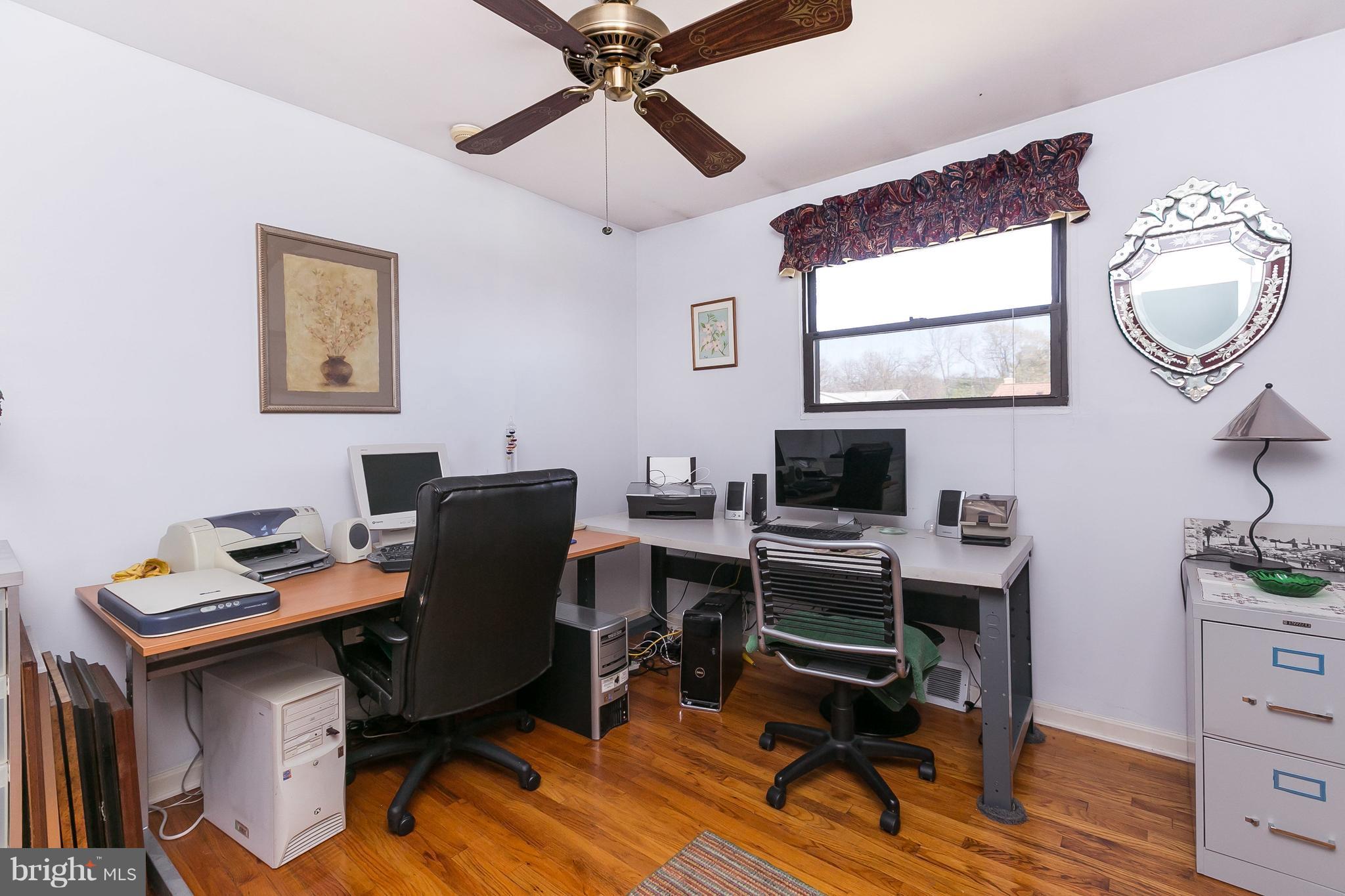 BLACKTHORN - Residential