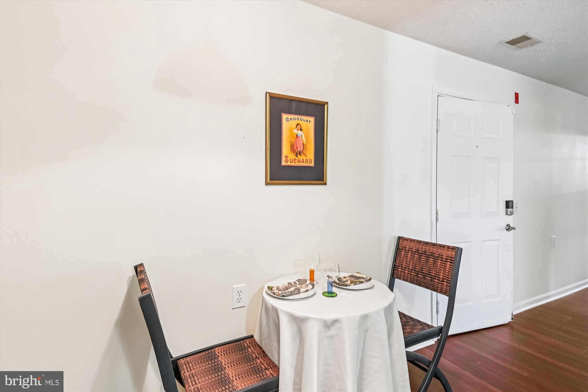 ELKRIDGE TOWN CENTER - Residential