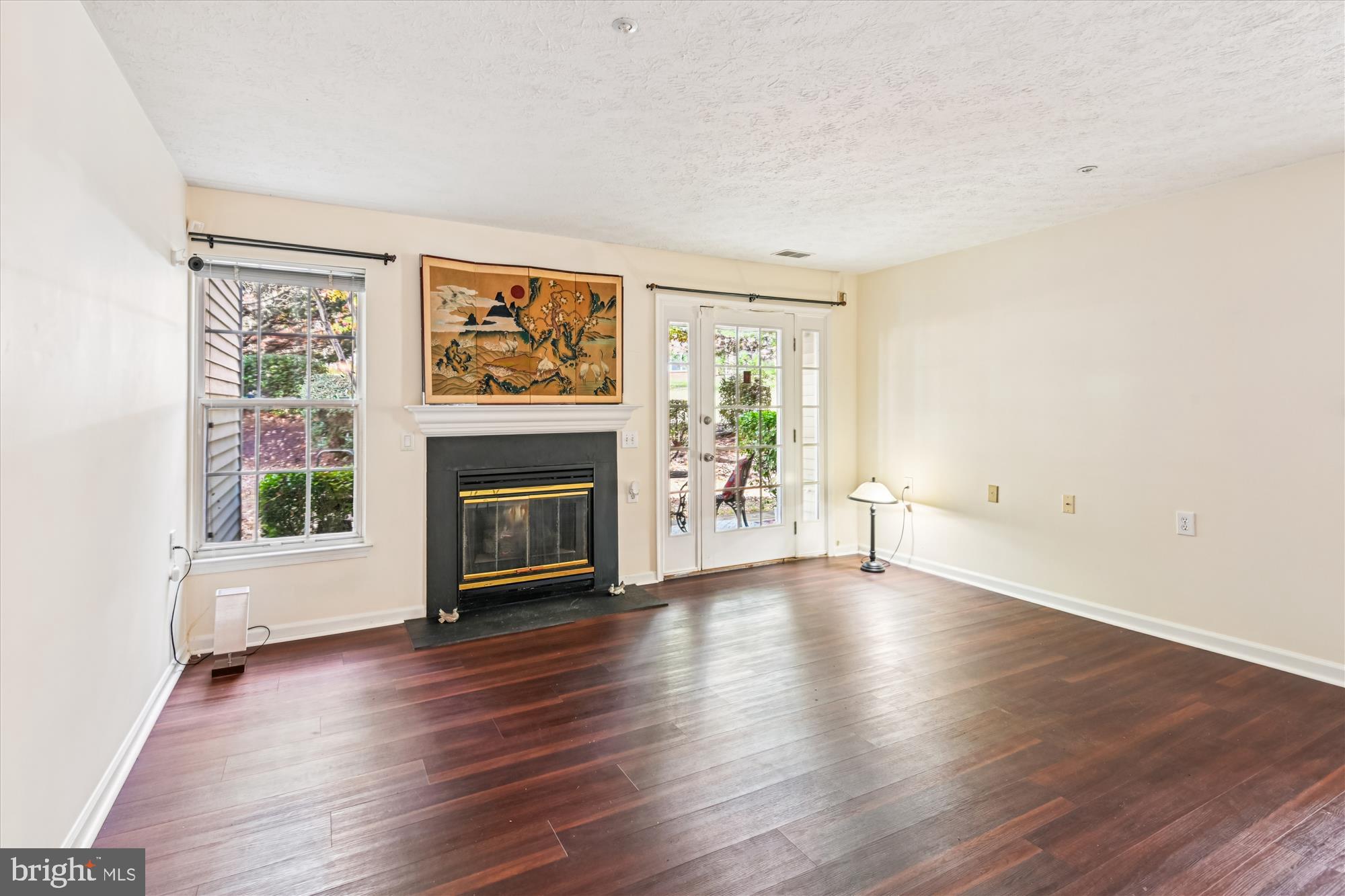 ELKRIDGE TOWN CENTER - Residential