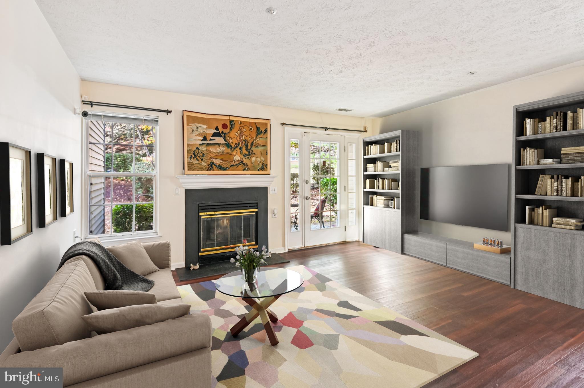 ELKRIDGE TOWN CENTER - Residential