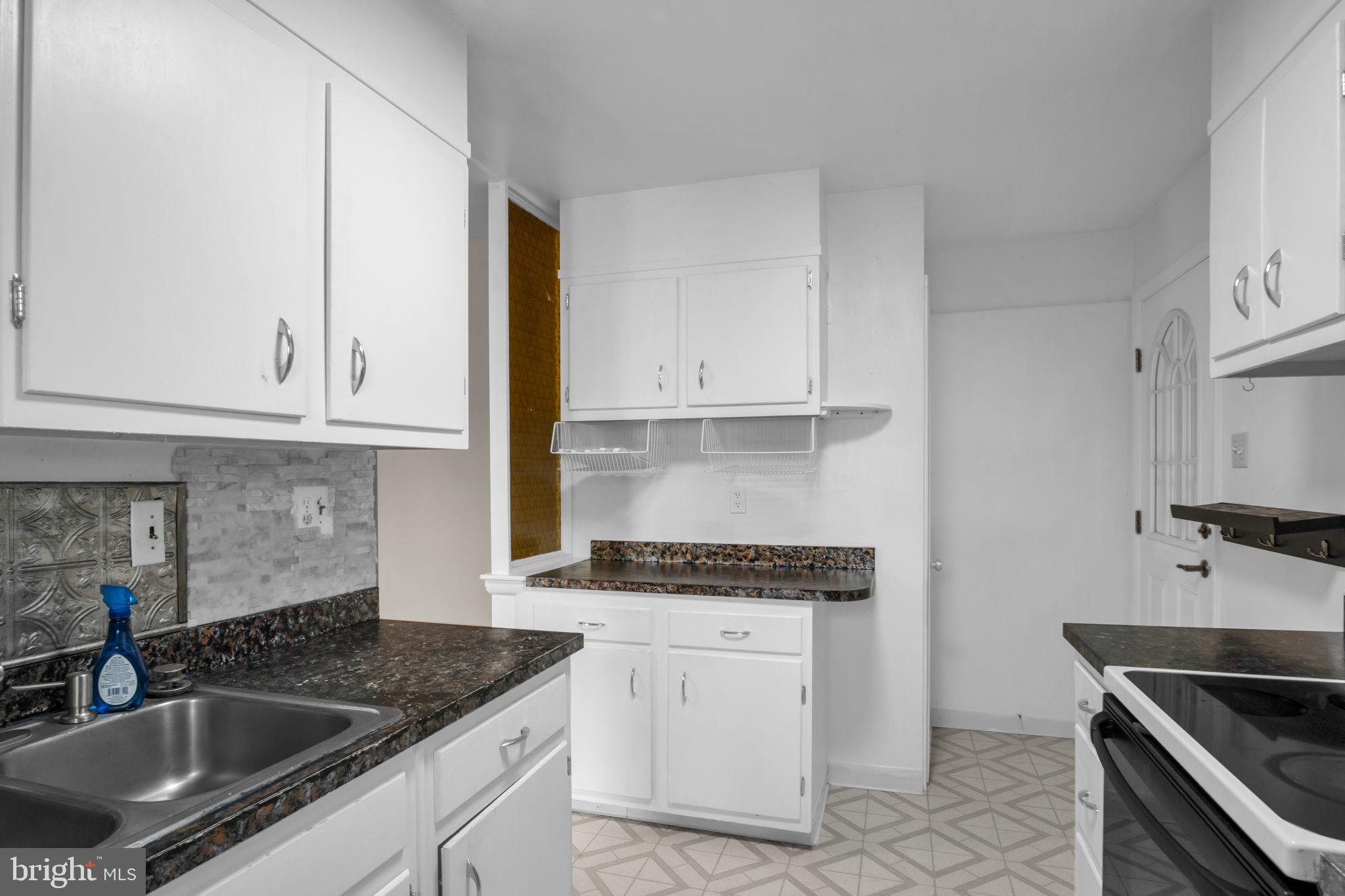 BLACKBURN VILLAGE - Residential