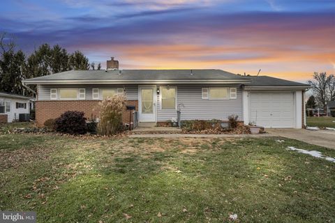 517 E COOVER STREET MECHANICSBURG PA 17055