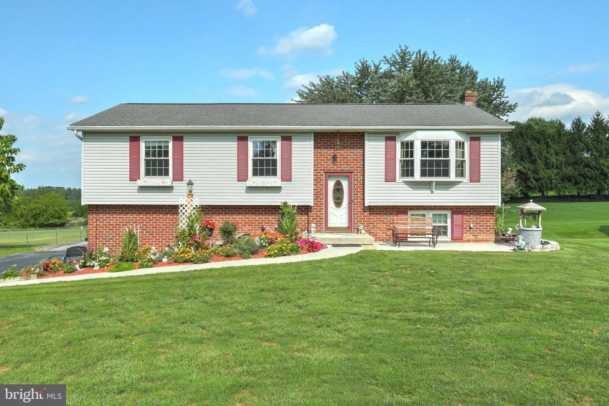 141 Smeach Drive, Hanover, PA 17331