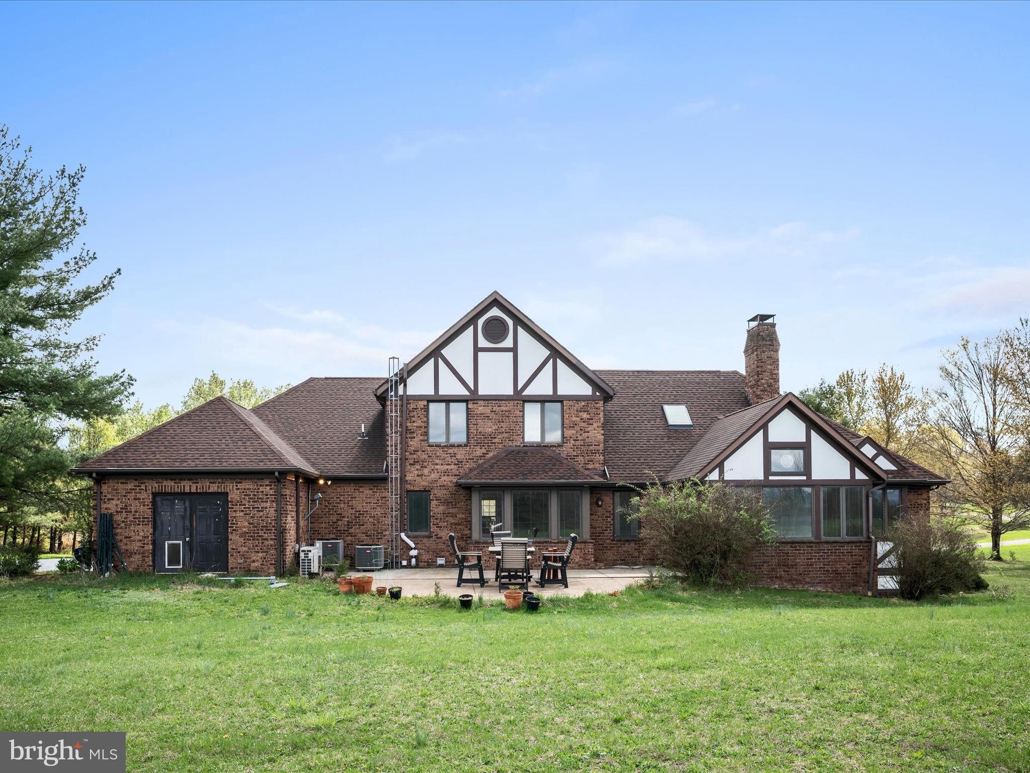 MEADOW SPRING FARM - Residential