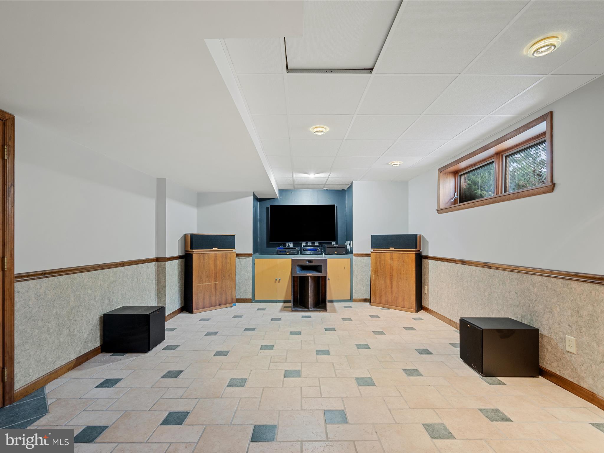 MEADOW SPRING FARM - Residential