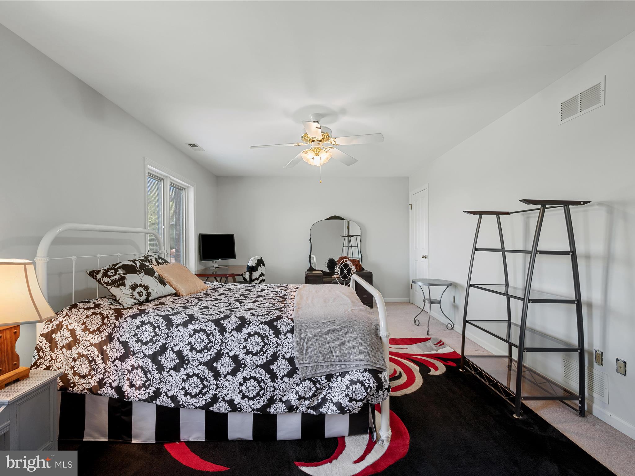 MEADOW SPRING FARM - Residential