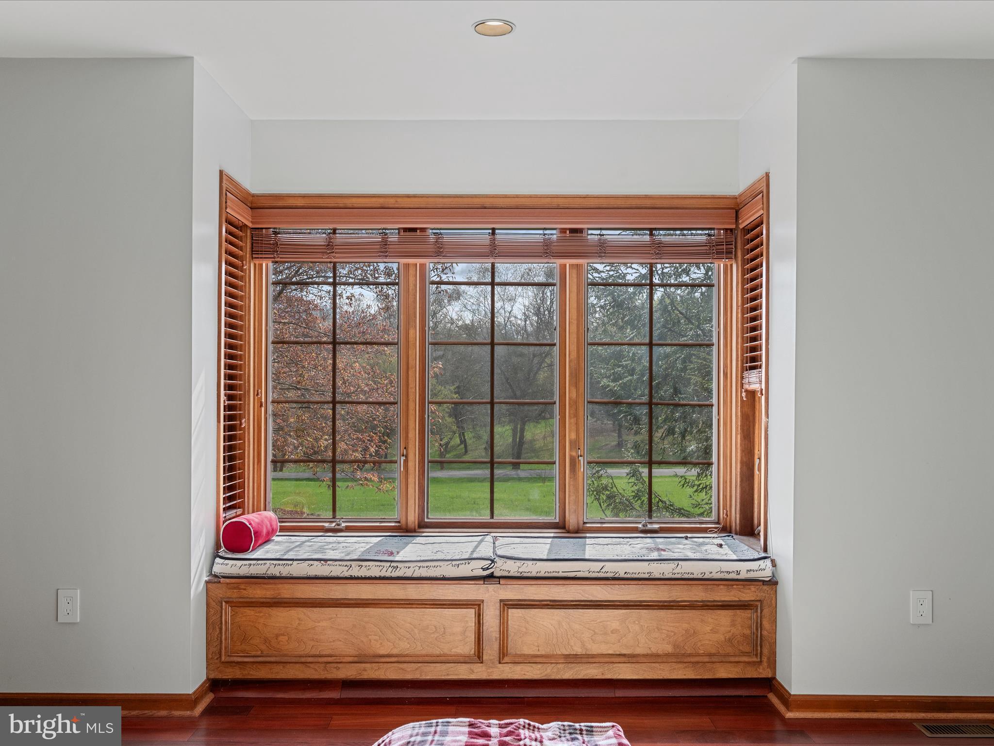 MEADOW SPRING FARM - Residential