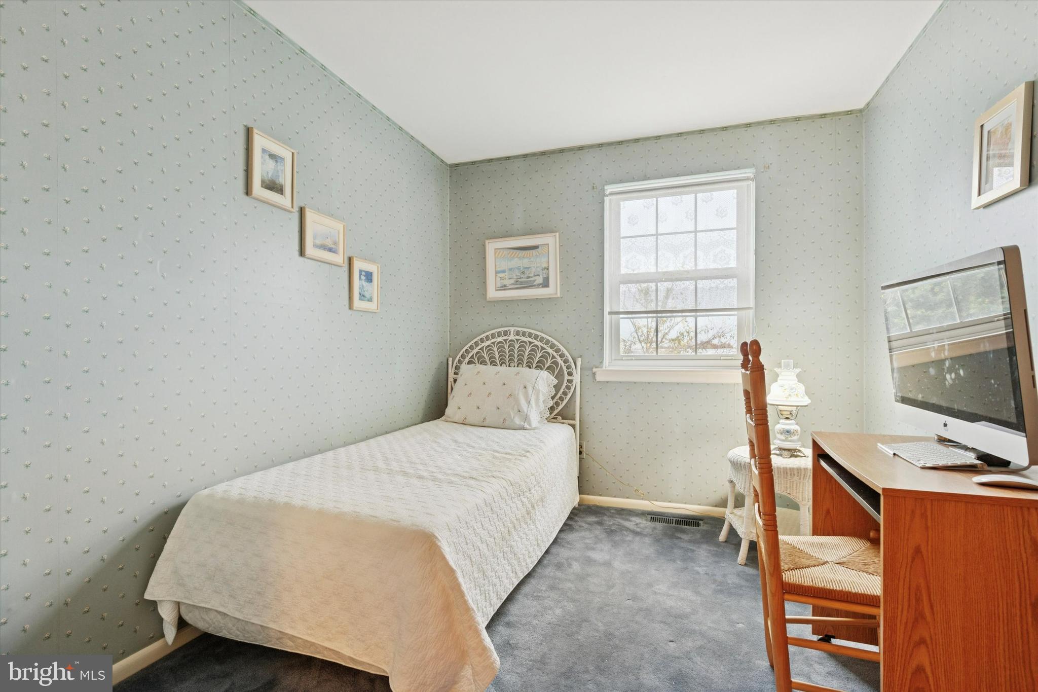 SOMERTON - Residential