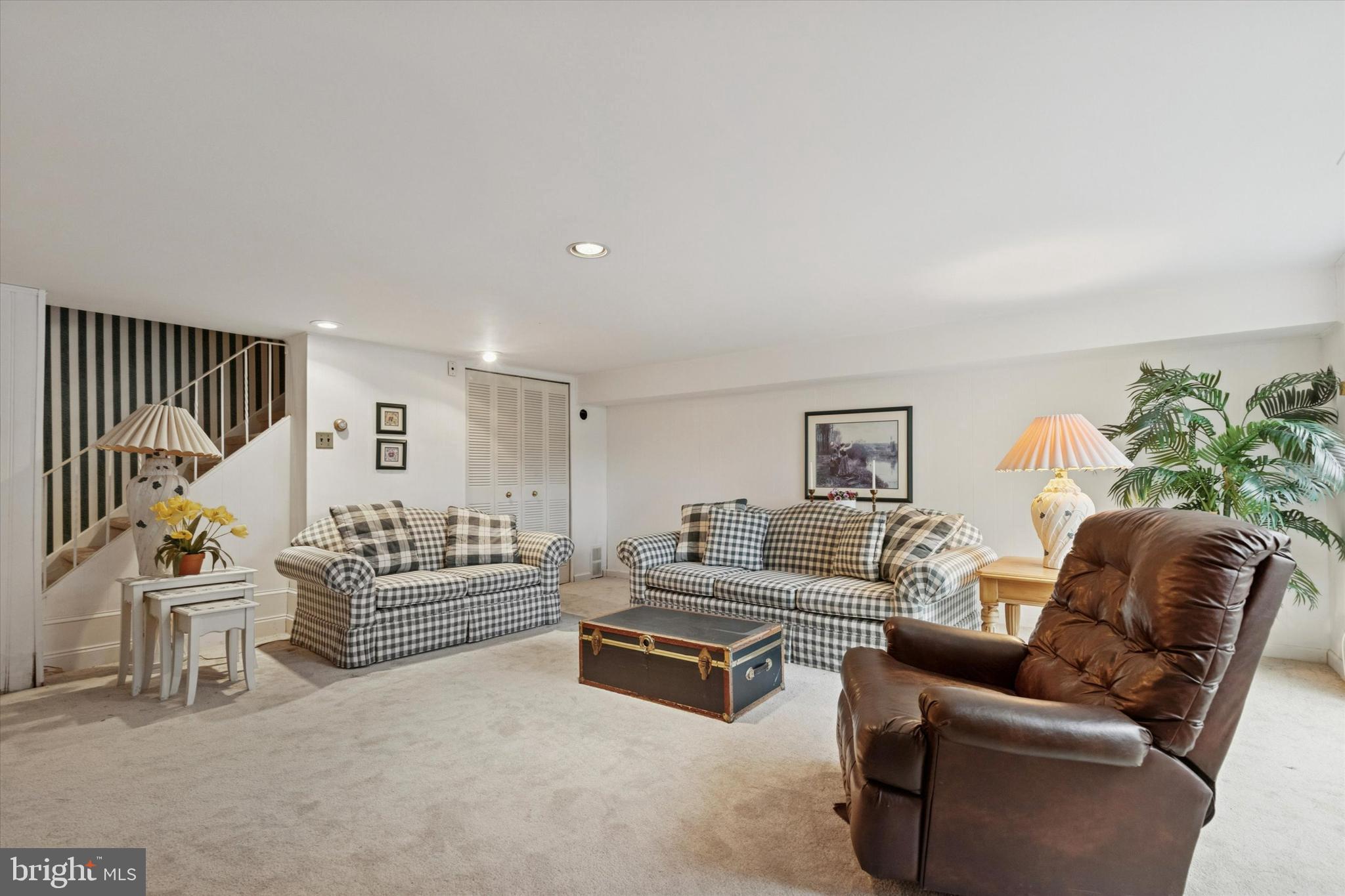 SOMERTON - Residential