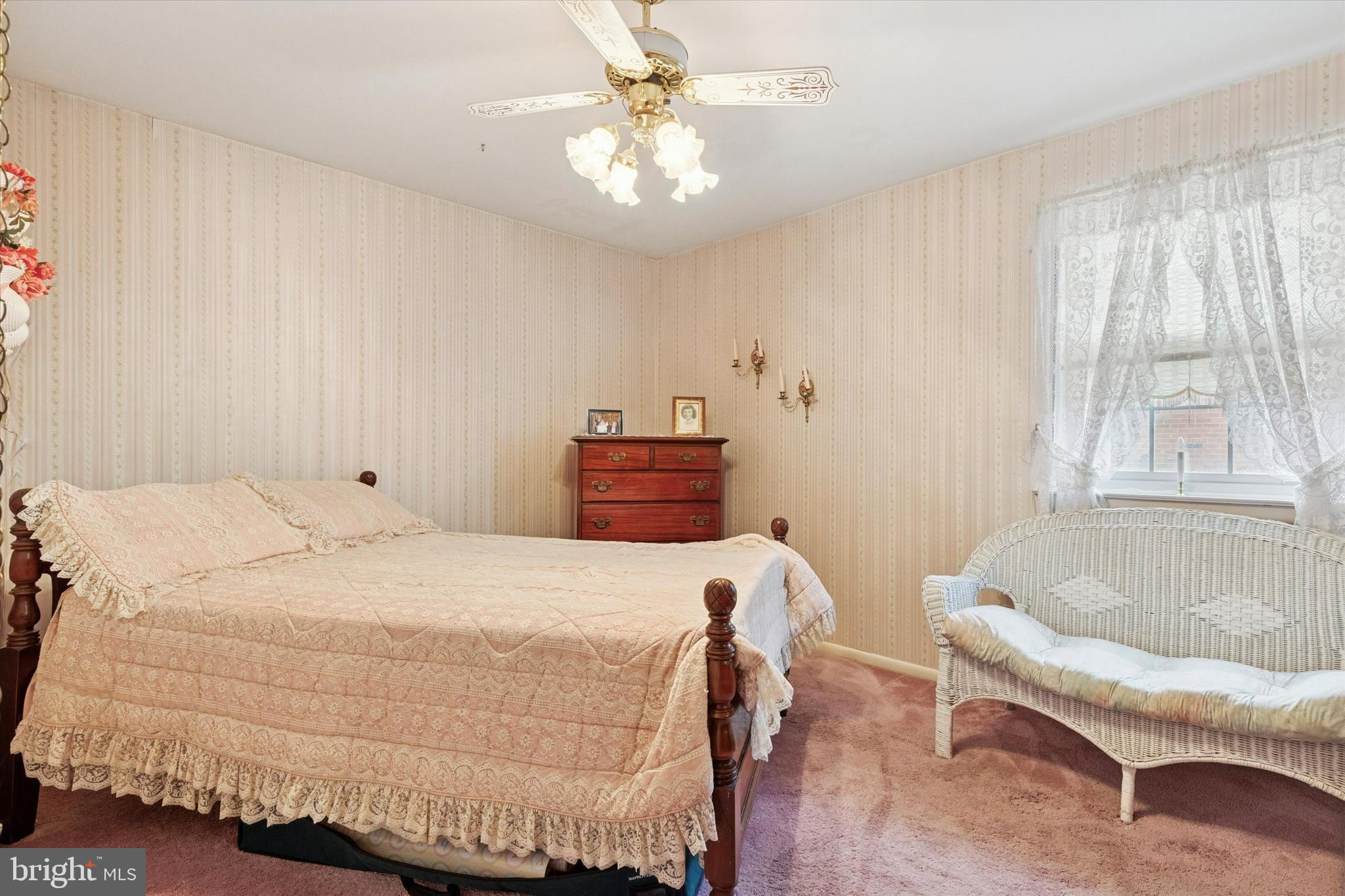 SOMERTON - Residential