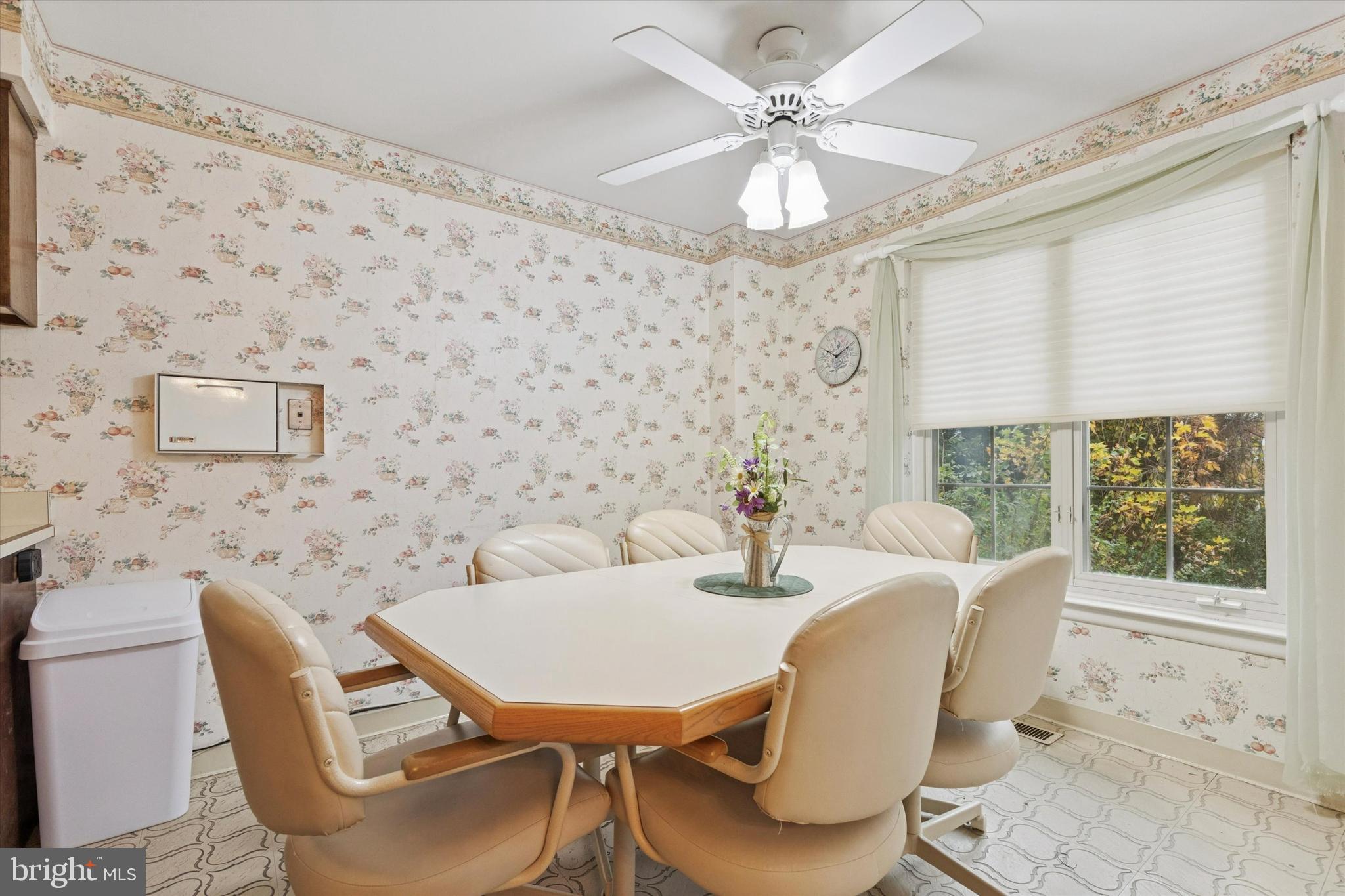 SOMERTON - Residential