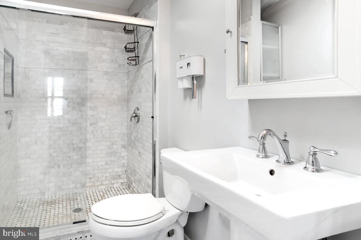 FEDERAL HILL HISTORIC DISTRICT - Residential Lease