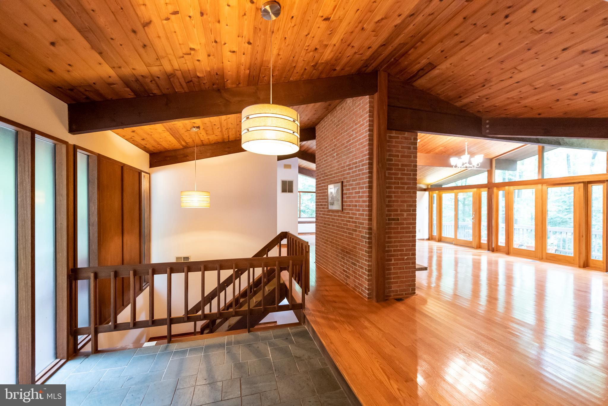 WEDGEWOOD - Residential