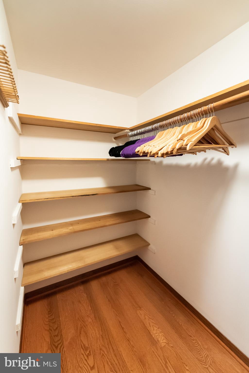 WEDGEWOOD - Residential