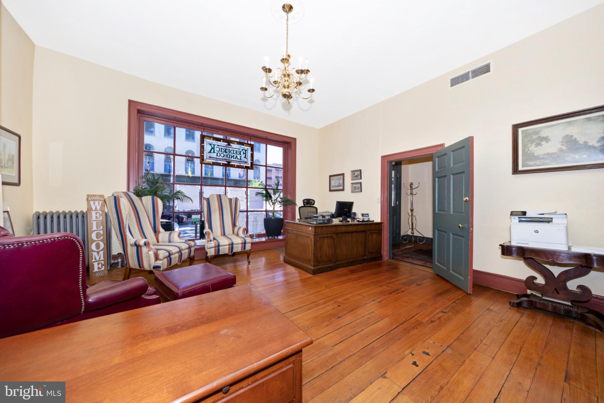 53 E PATRICK STREET