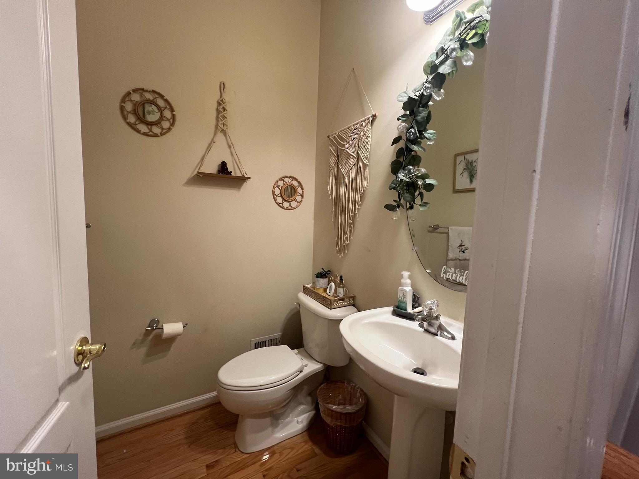 VILLAGE PLACE AT GAINESVILLE - Residential