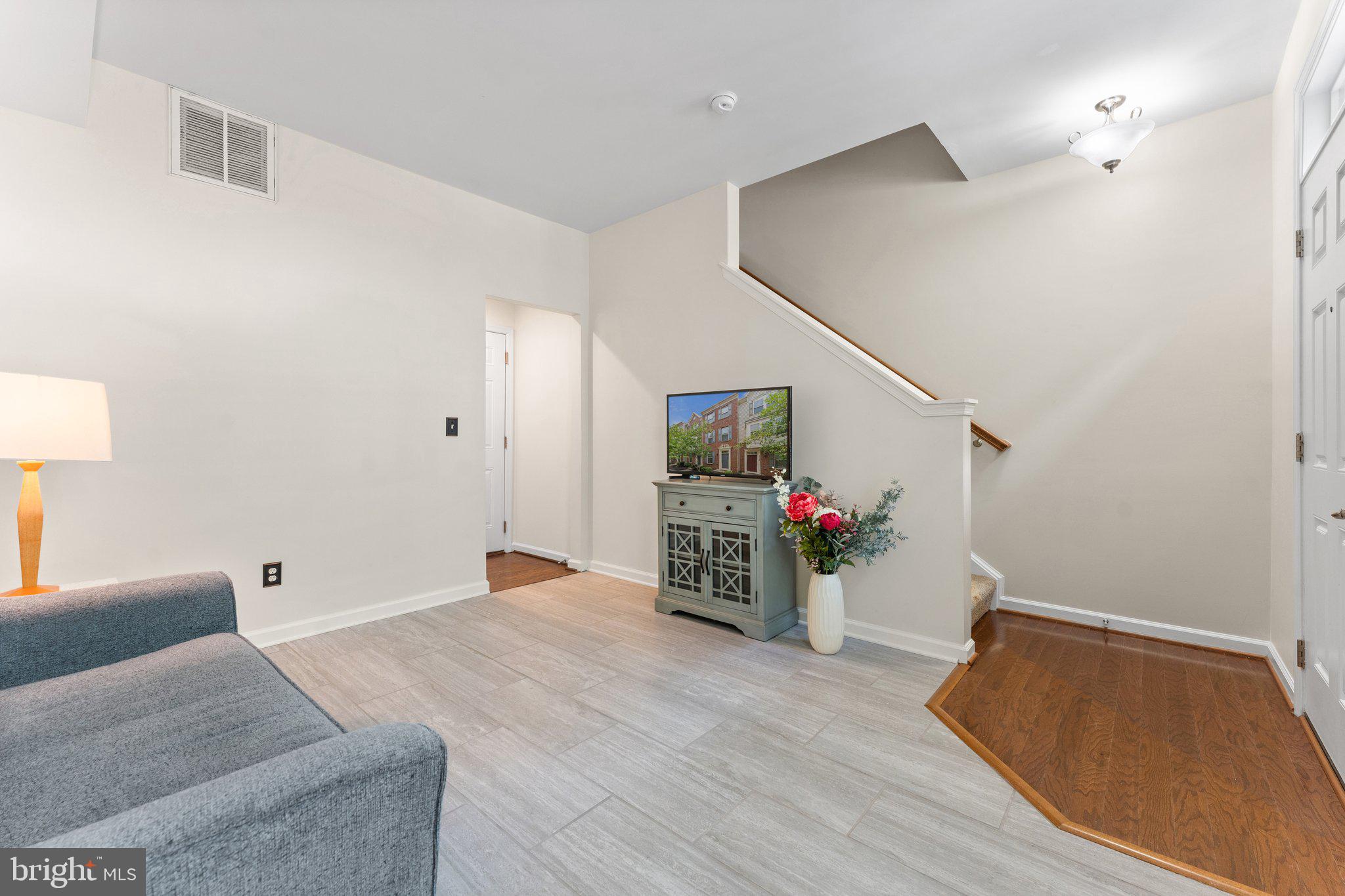 HEATHCOTE COMMONS CONDOMINIUMS - Residential