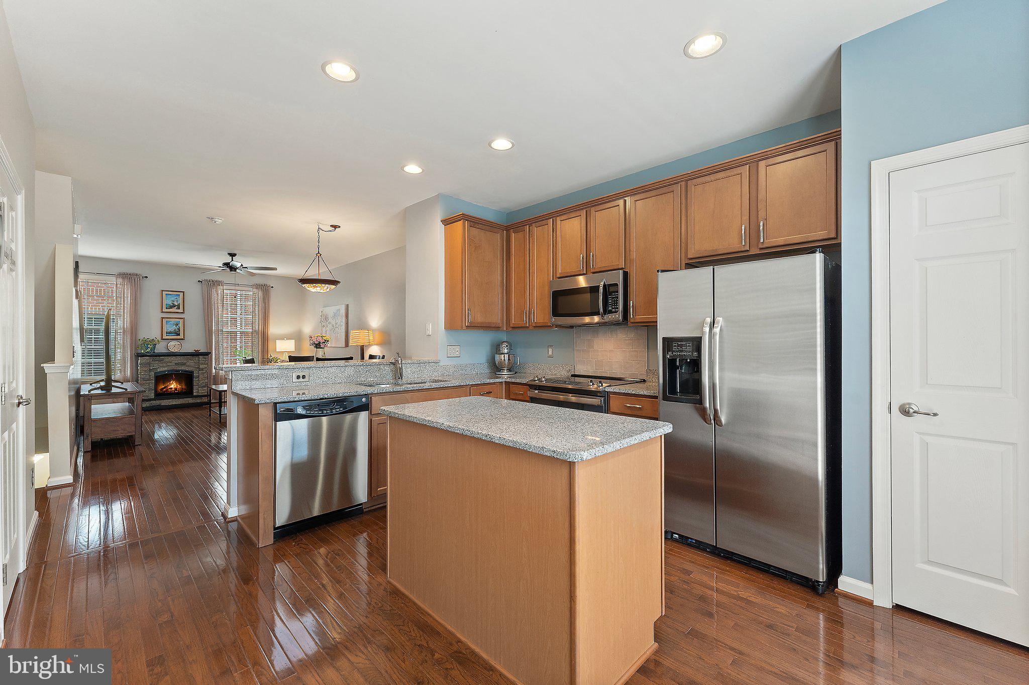 HEATHCOTE COMMONS CONDOMINIUMS - Residential