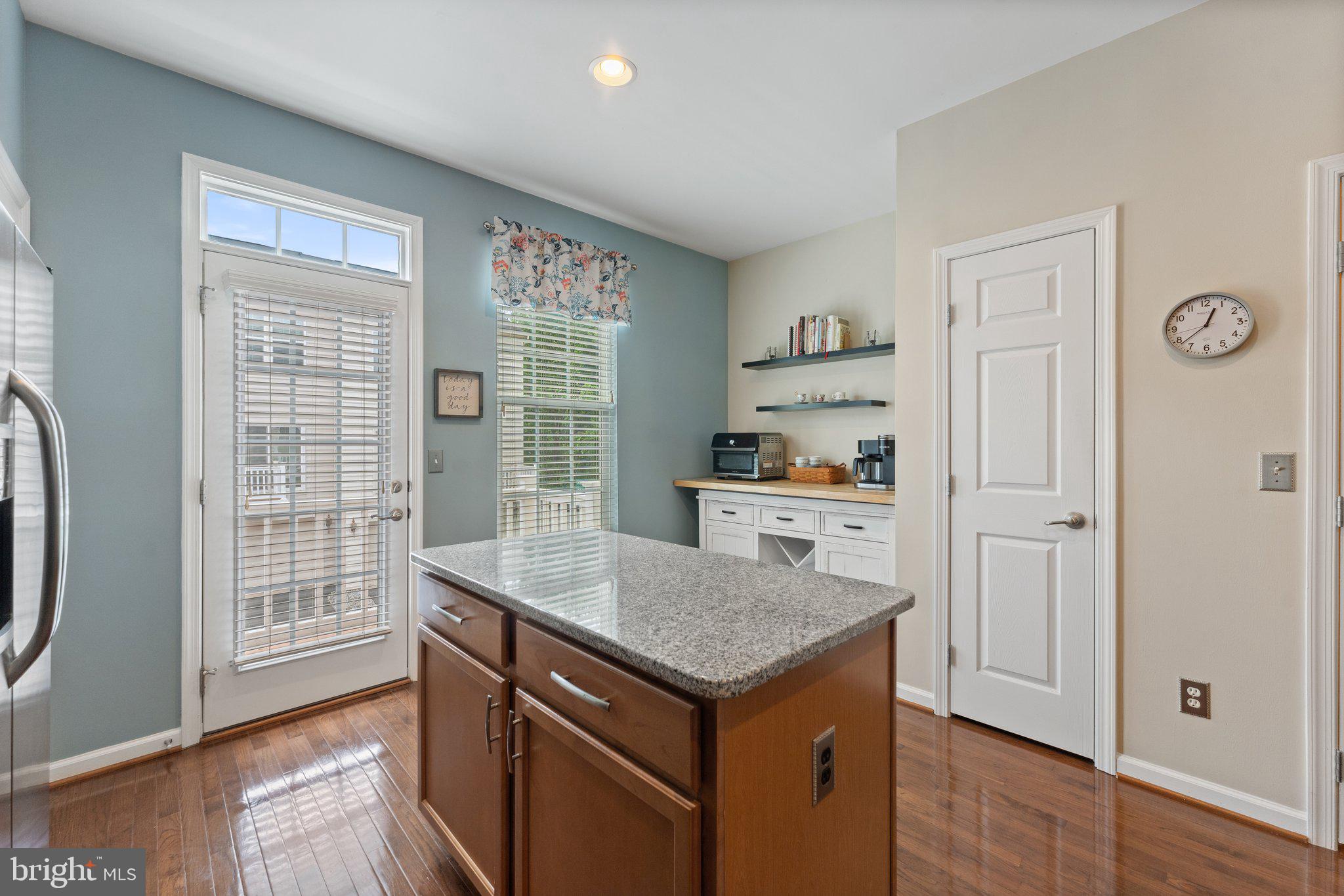 HEATHCOTE COMMONS CONDOMINIUMS - Residential