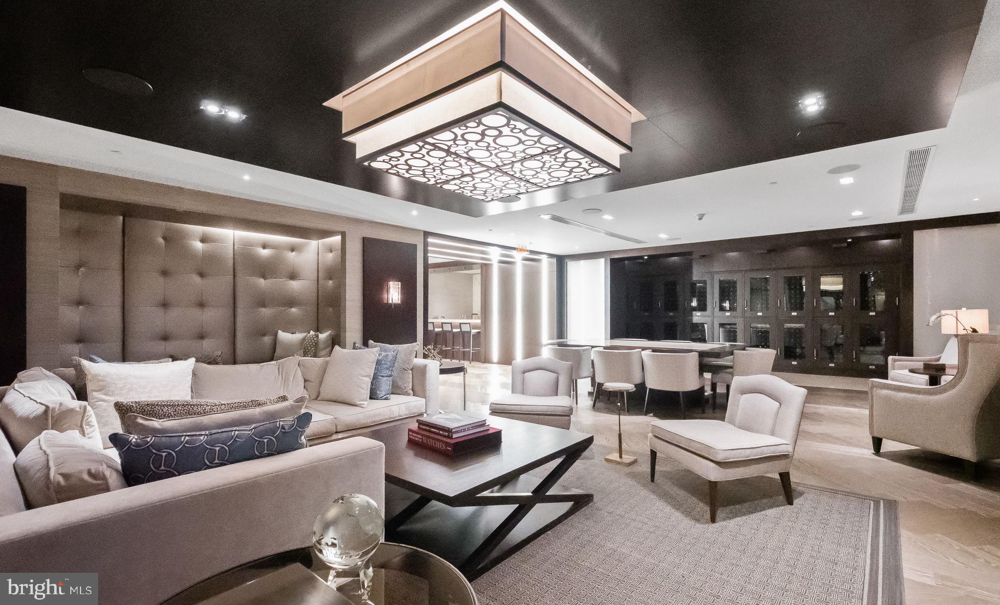 THE LAUREN - Residential