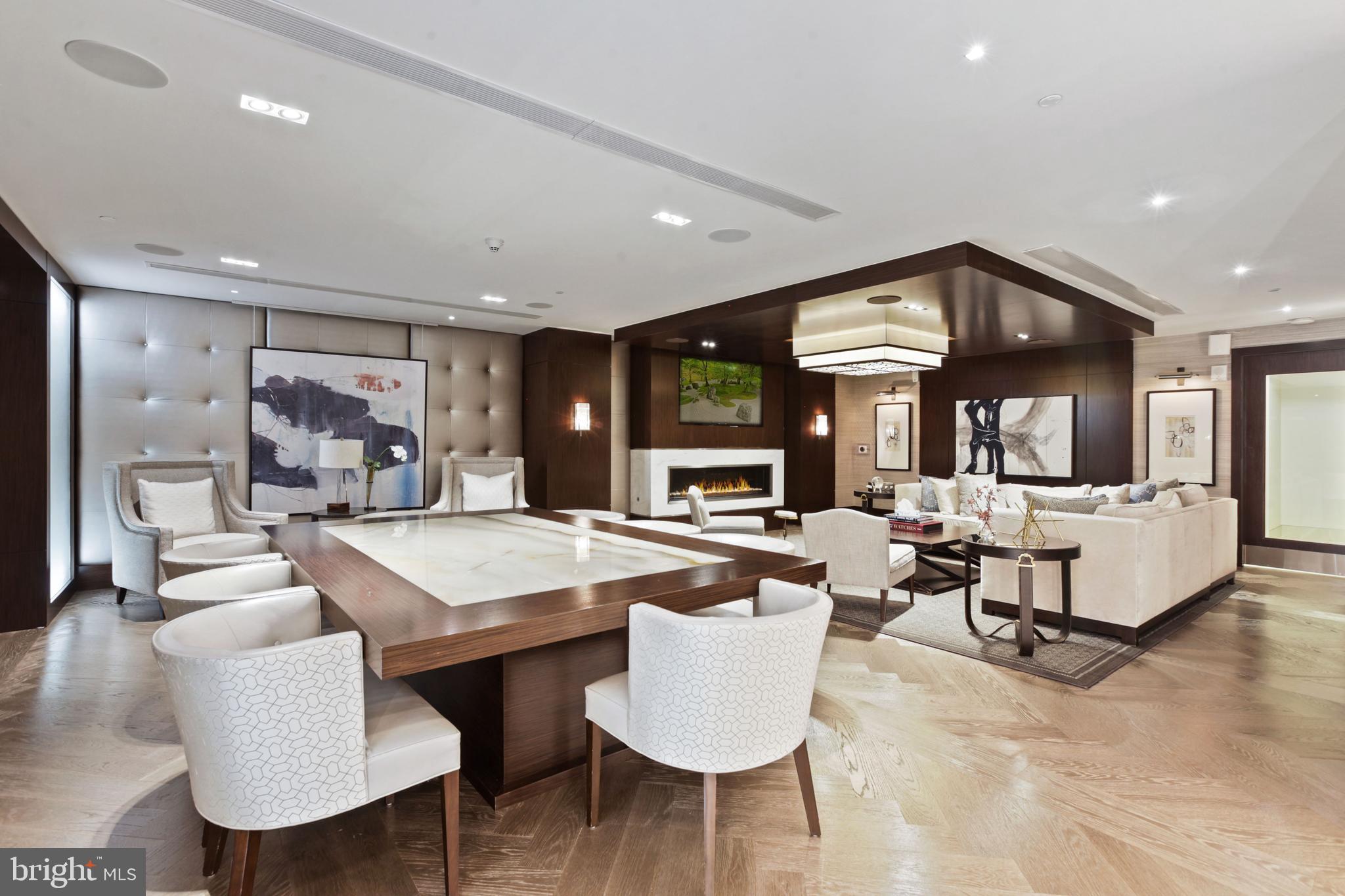 THE LAUREN - Residential