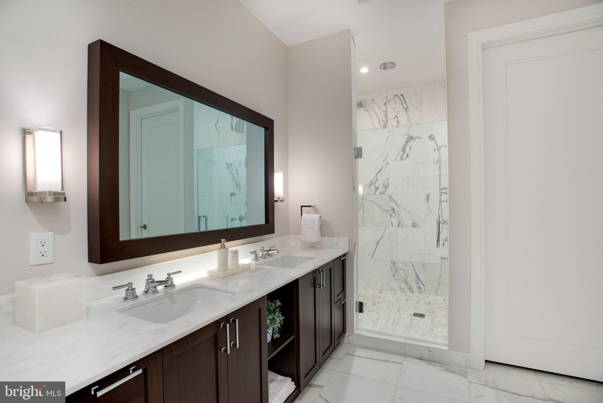 THE LAUREN - Residential