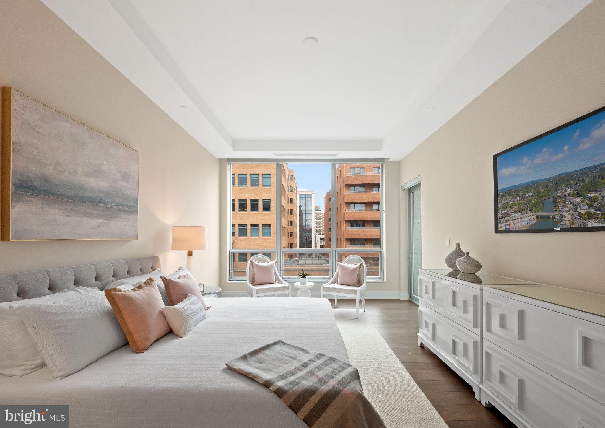 THE LAUREN - Residential