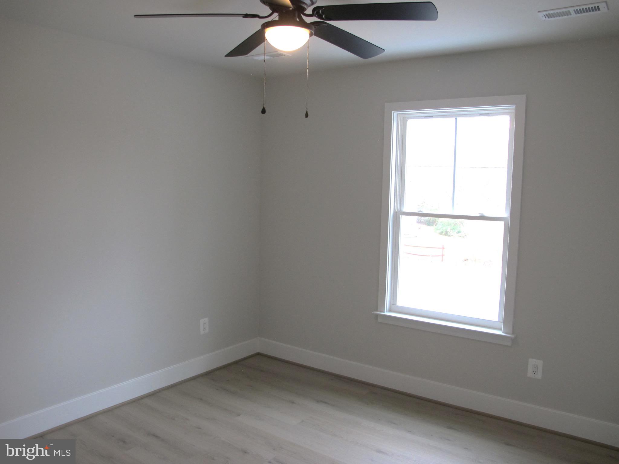 WESTMORELAND SHORES - Residential