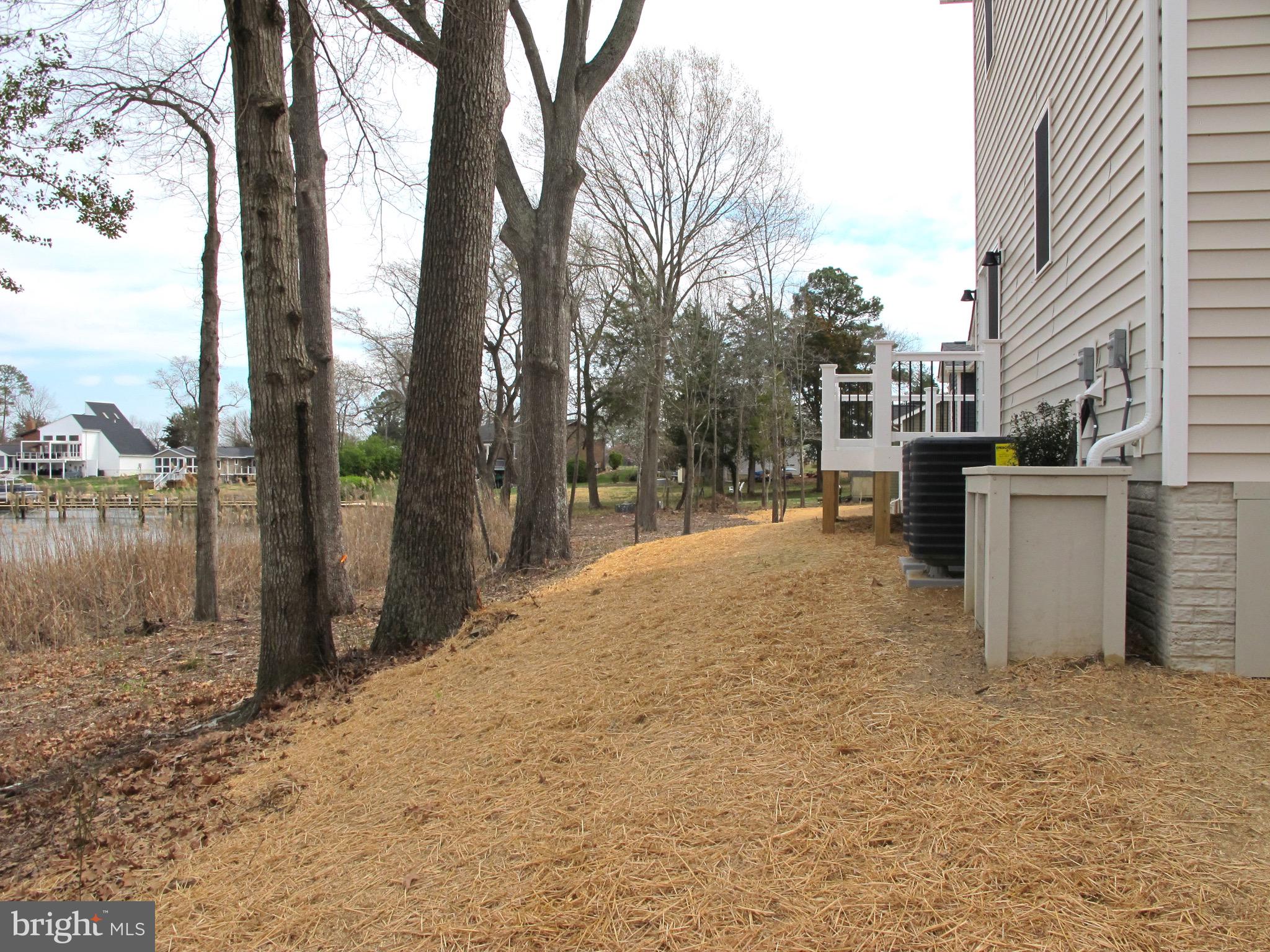 WESTMORELAND SHORES - Residential