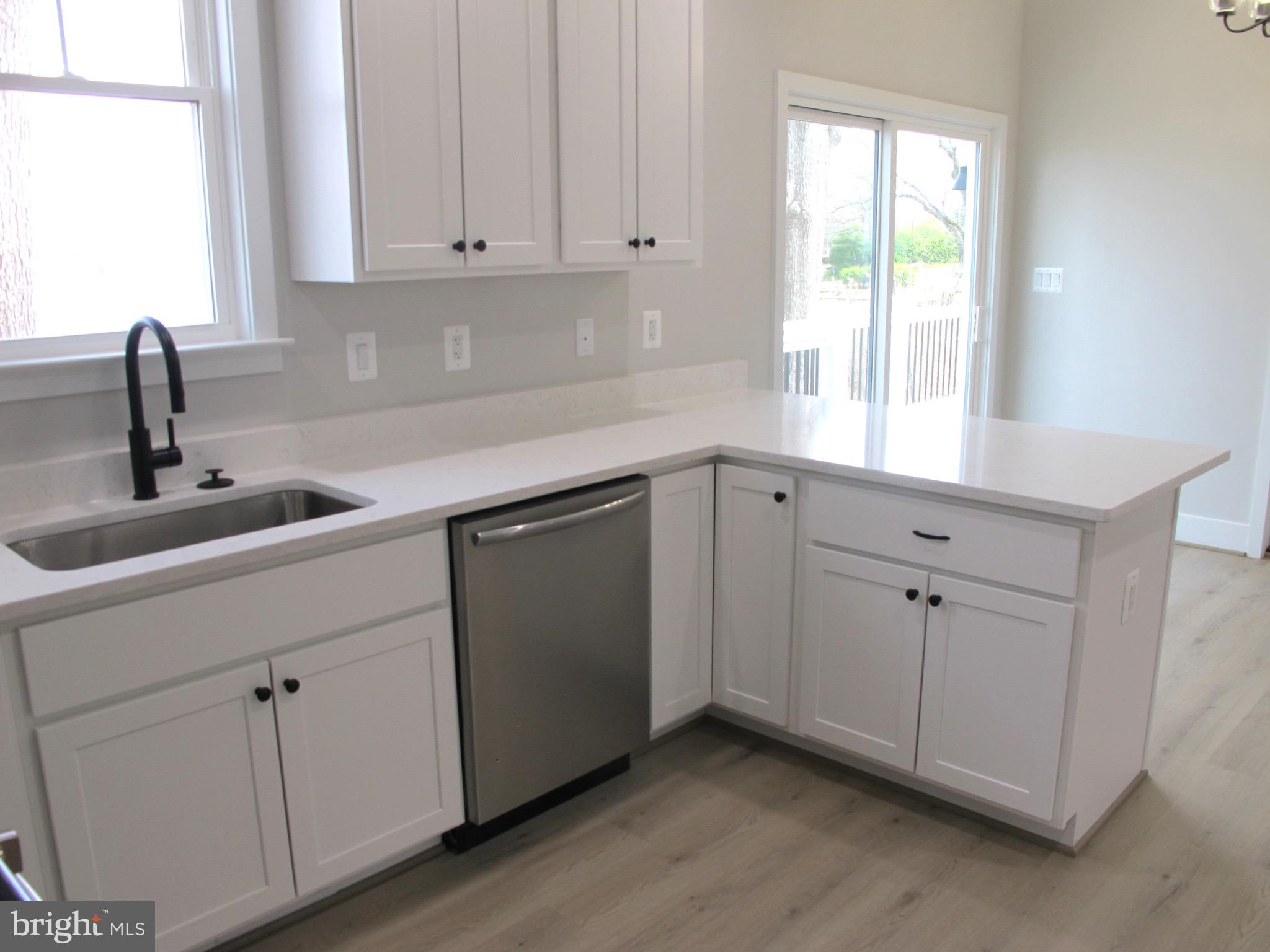 WESTMORELAND SHORES - Residential