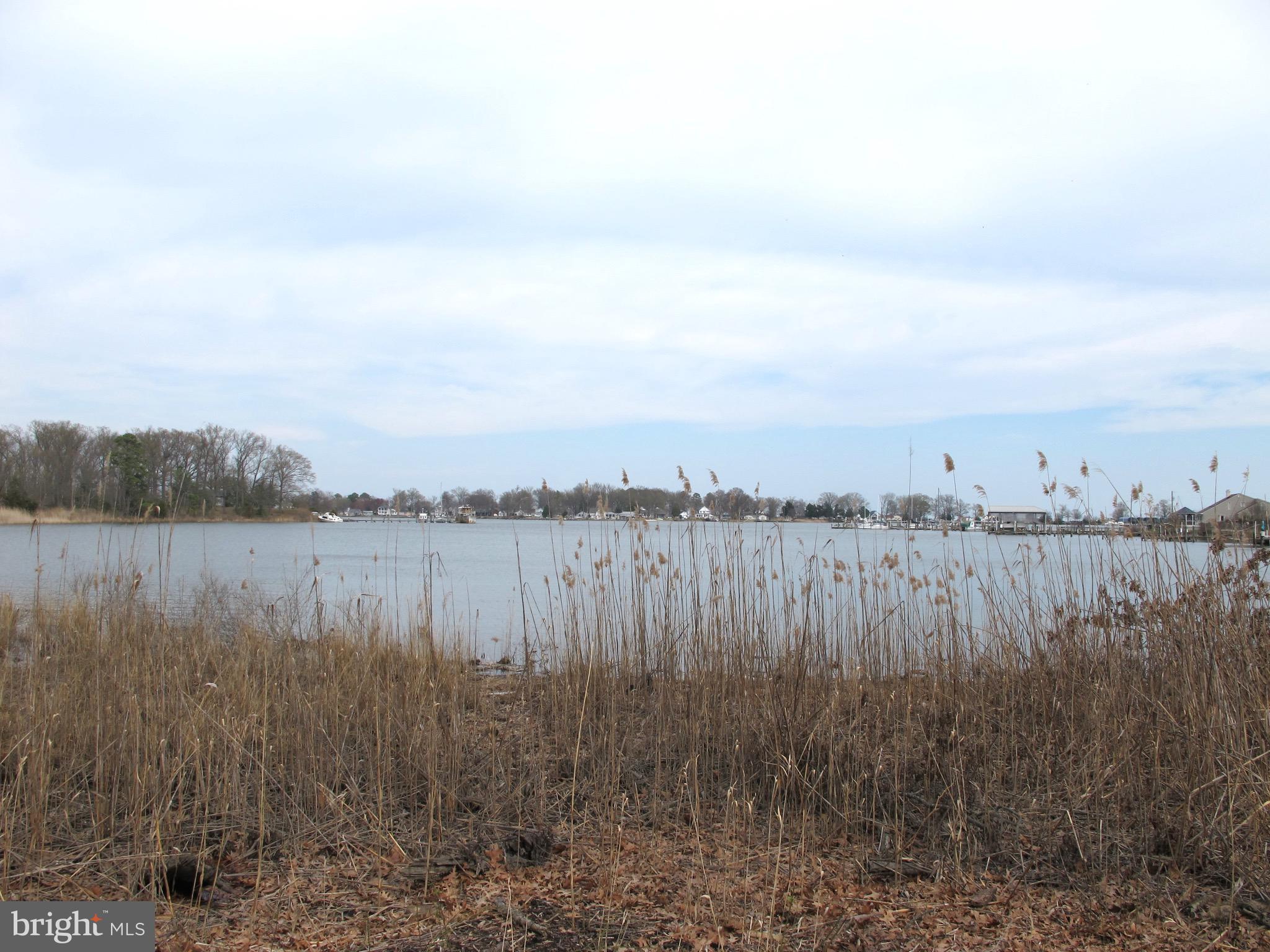 WESTMORELAND SHORES - Residential