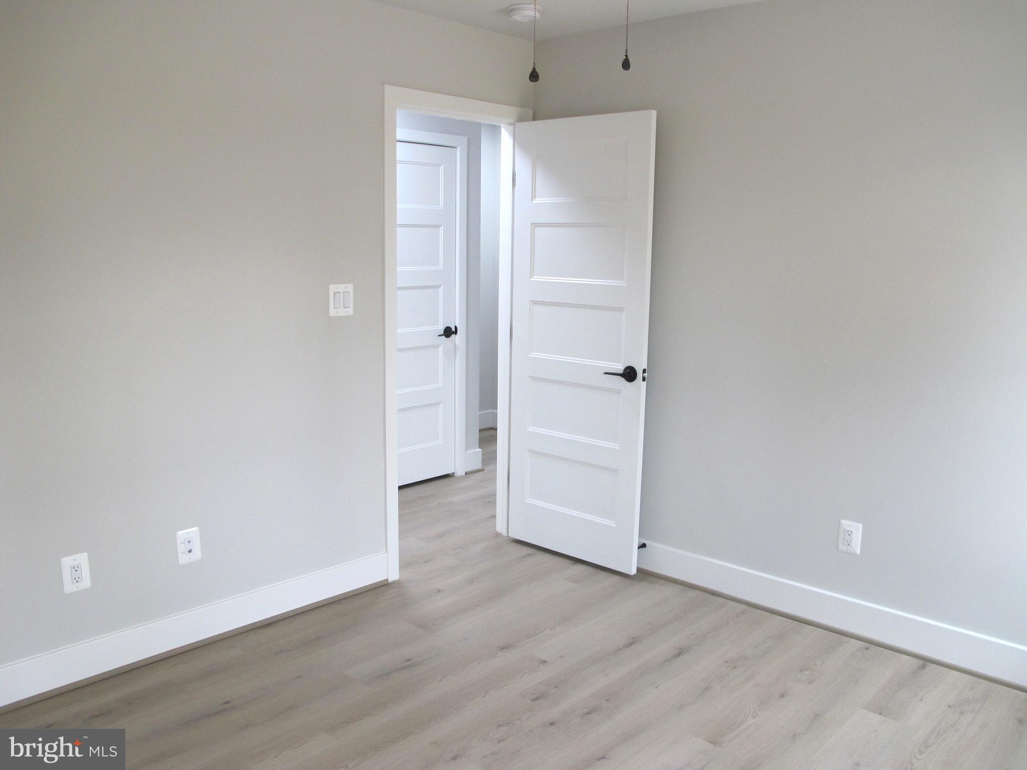 WESTMORELAND SHORES - Residential