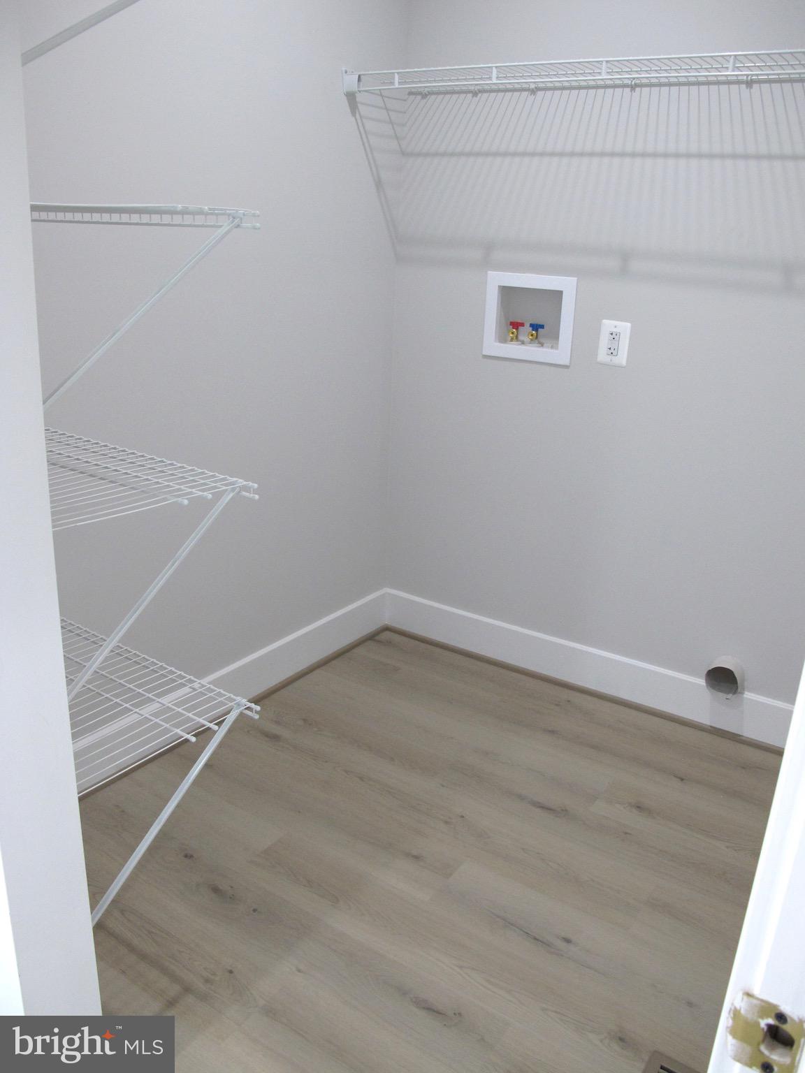 WESTMORELAND SHORES - Residential