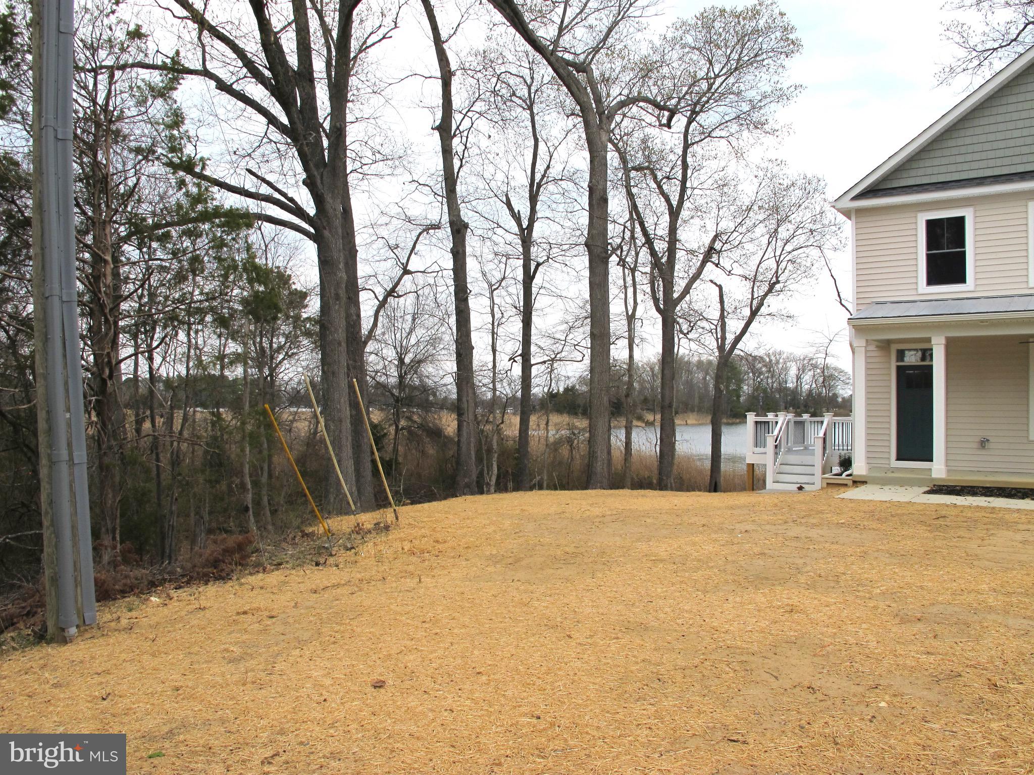 WESTMORELAND SHORES - Residential