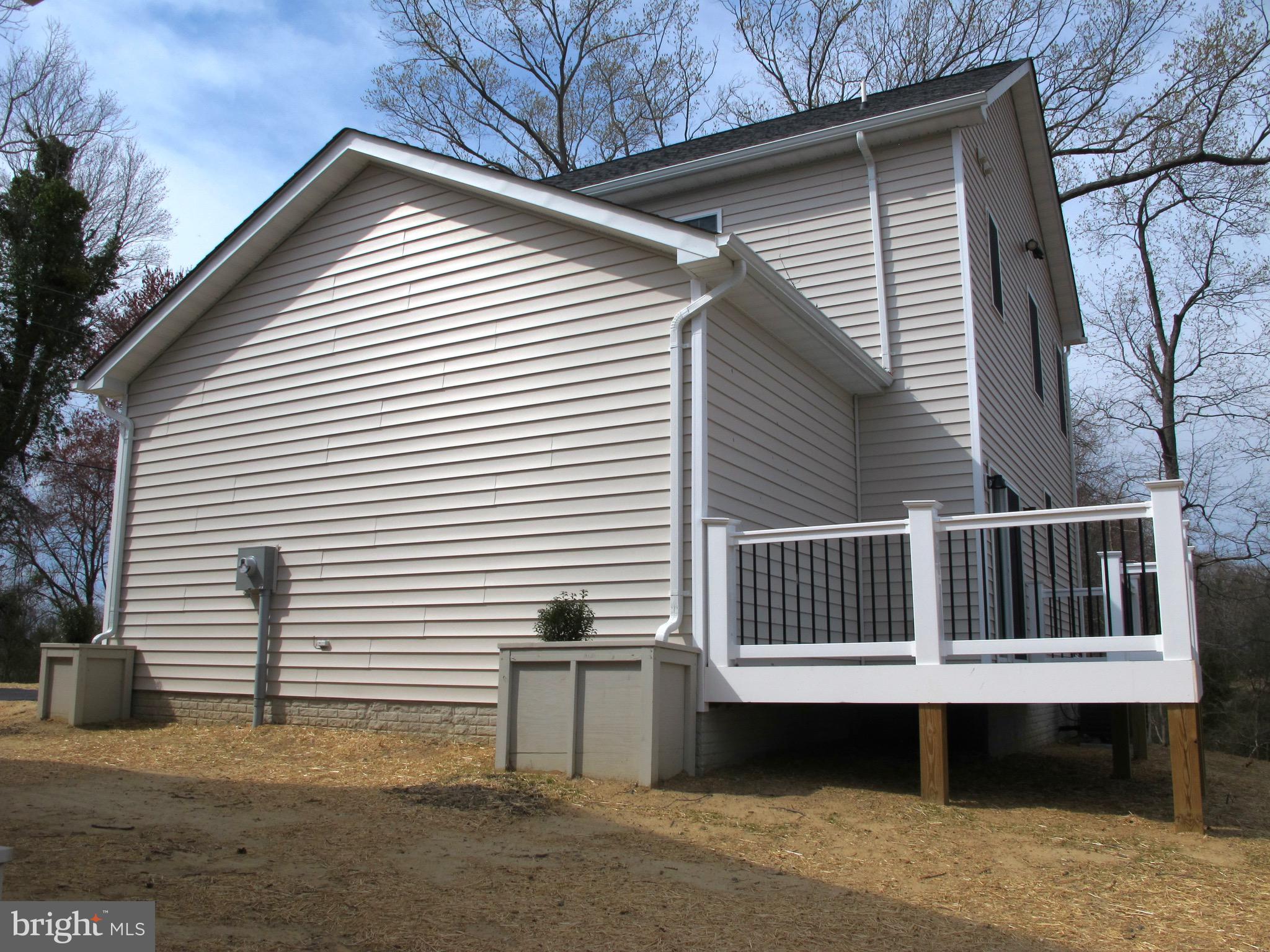 WESTMORELAND SHORES - Residential