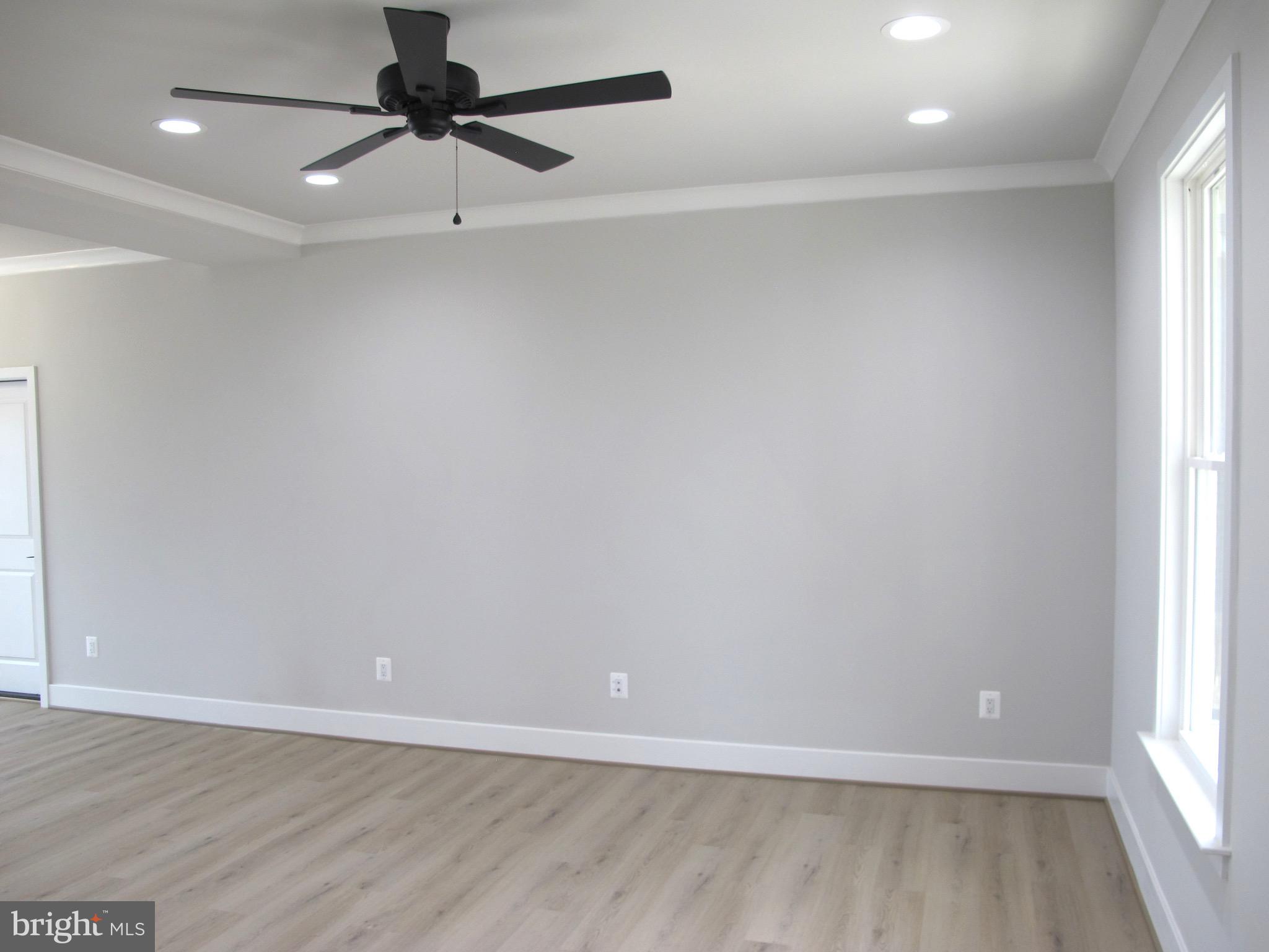 WESTMORELAND SHORES - Residential