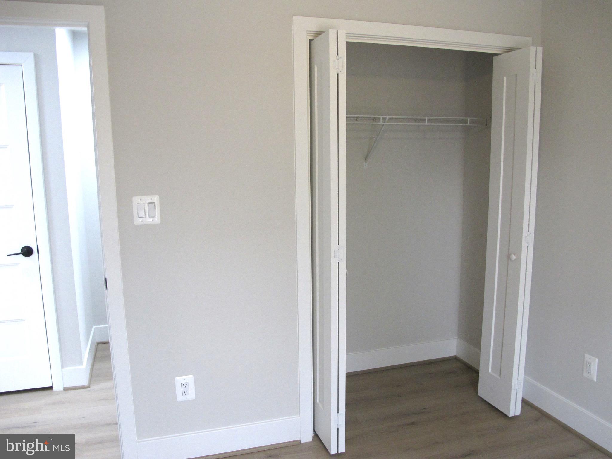 WESTMORELAND SHORES - Residential