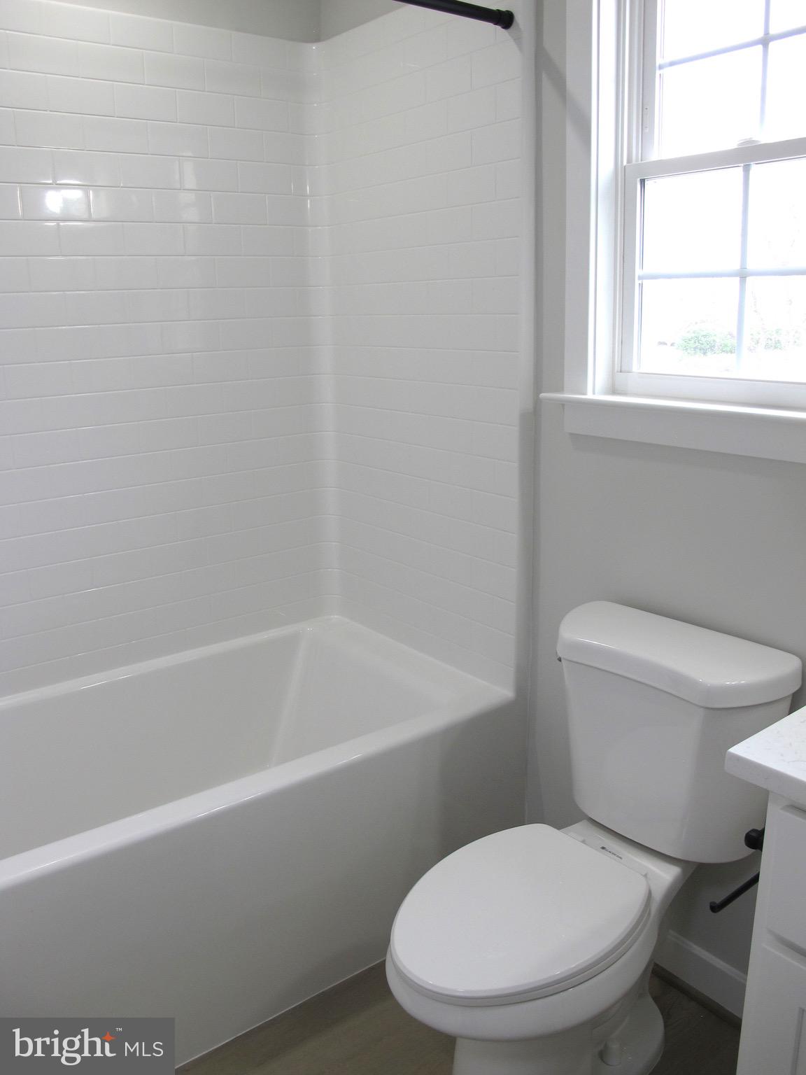 WESTMORELAND SHORES - Residential