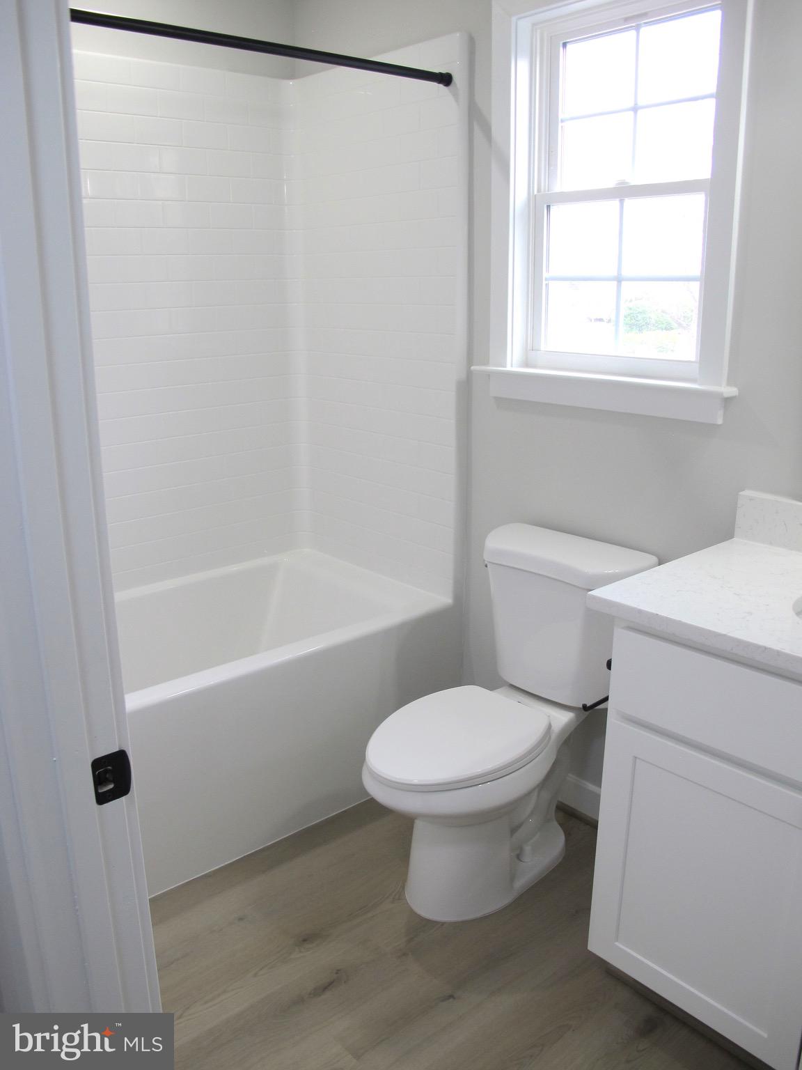 WESTMORELAND SHORES - Residential