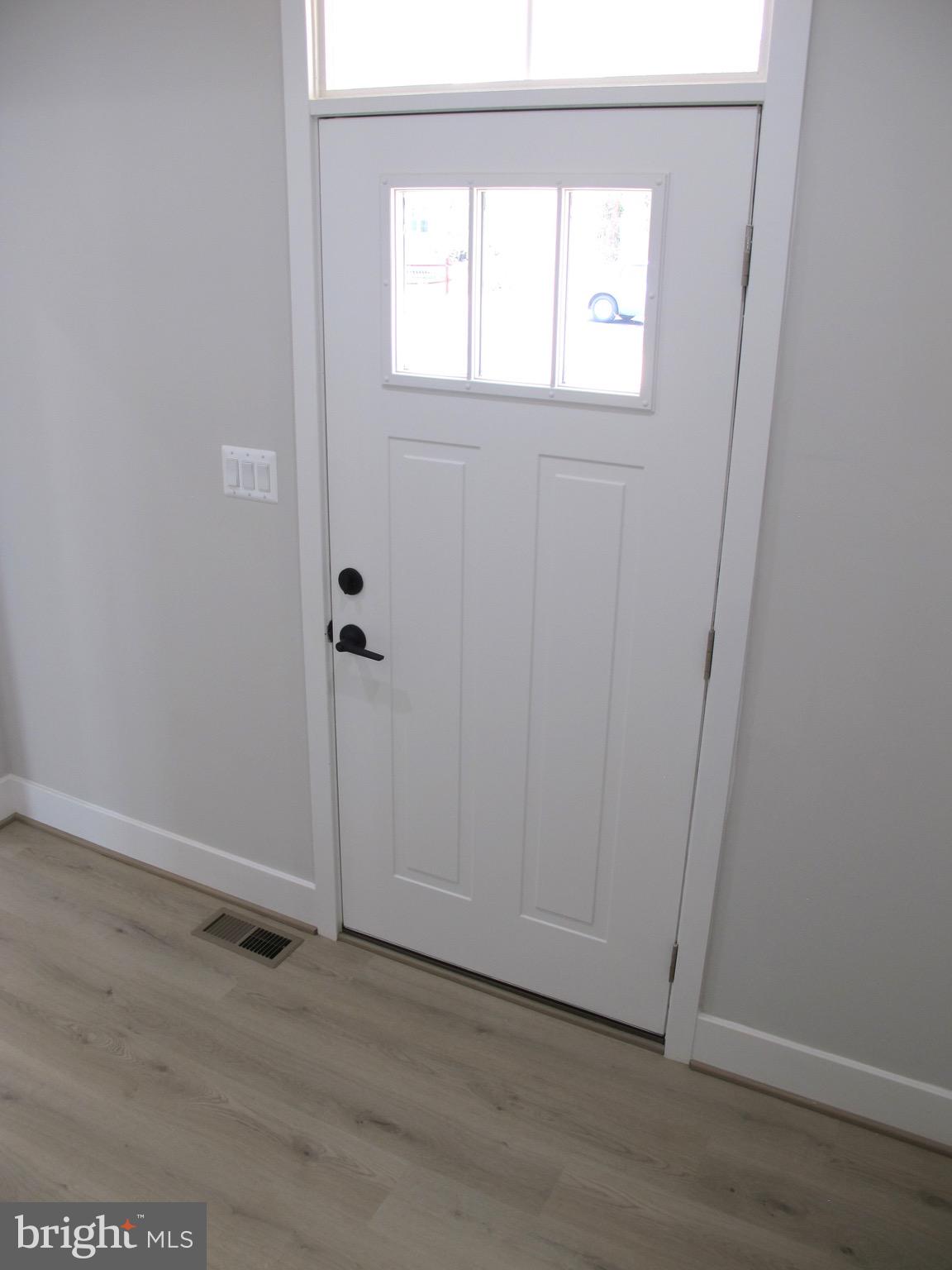 WESTMORELAND SHORES - Residential