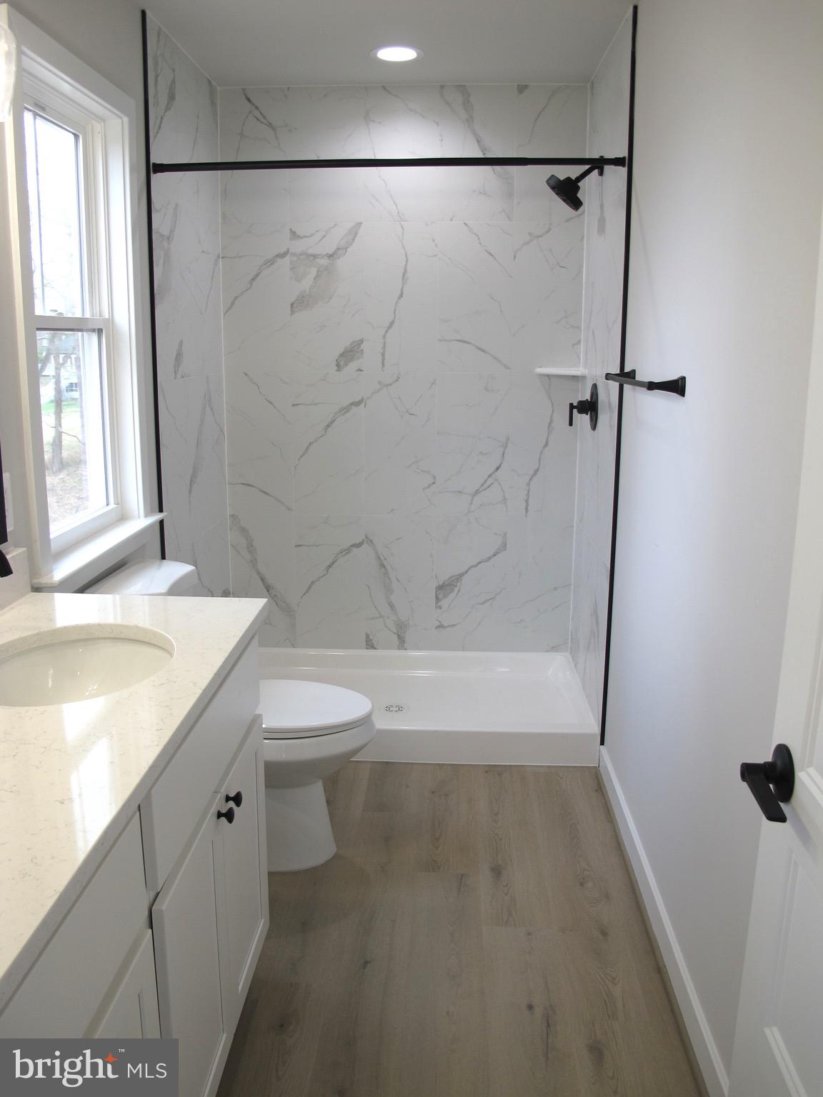 WESTMORELAND SHORES - Residential