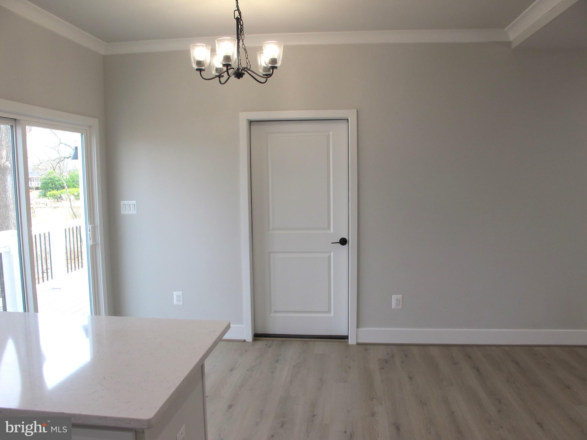 WESTMORELAND SHORES - Residential