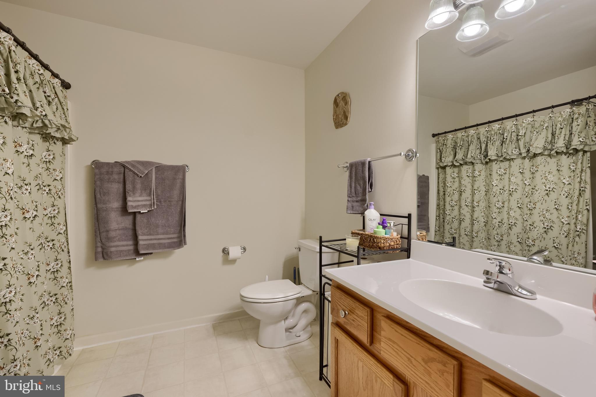 SYCAMORE ACRES - Residential