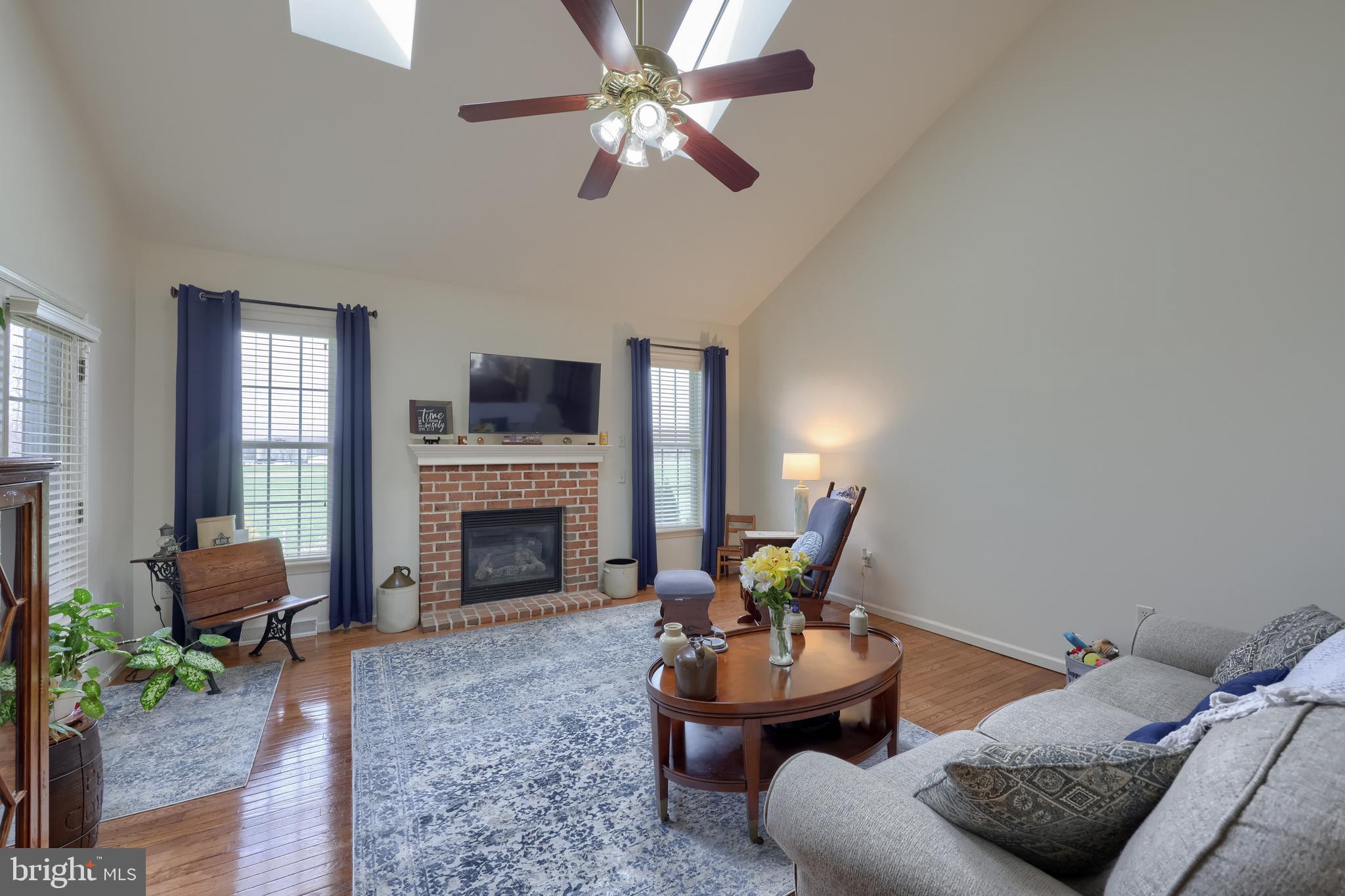 SYCAMORE ACRES - Residential