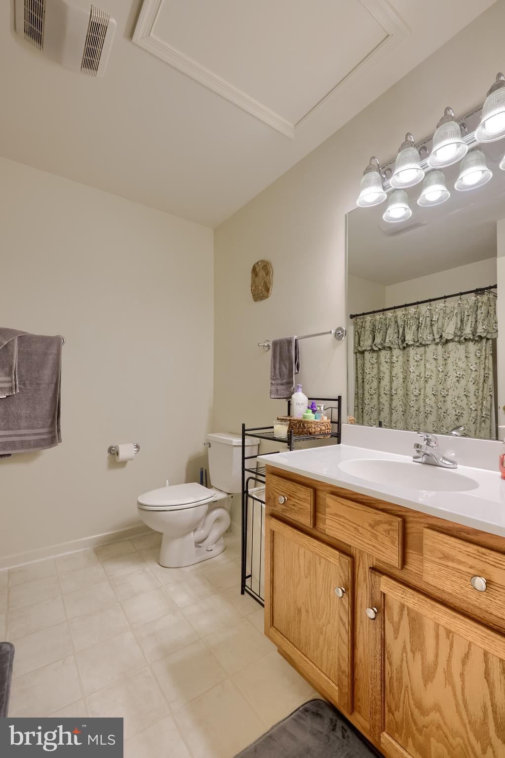 SYCAMORE ACRES - Residential