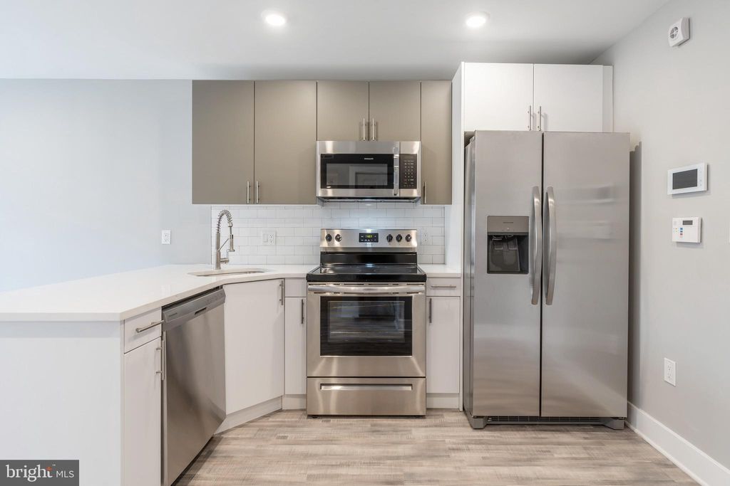 Photo of 2500 N Mascher Street #11, PHILADELPHIA, PA 19133 (MLS # PAPH2572470)