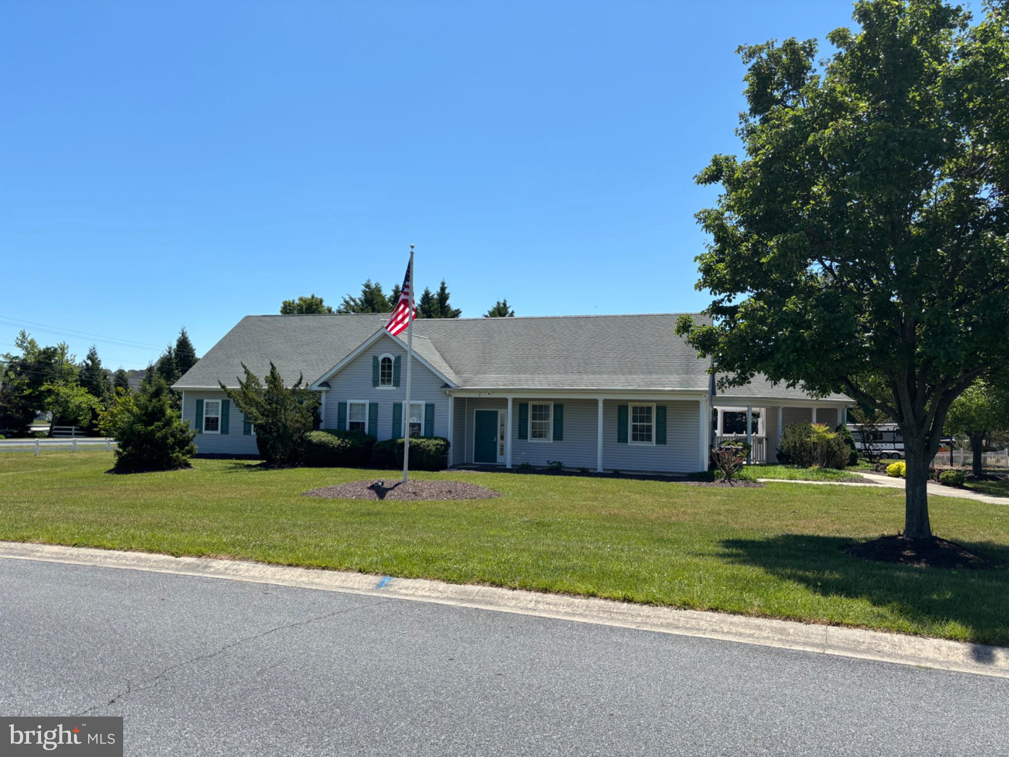 VILLAGES OF OLD LANDING - Residential