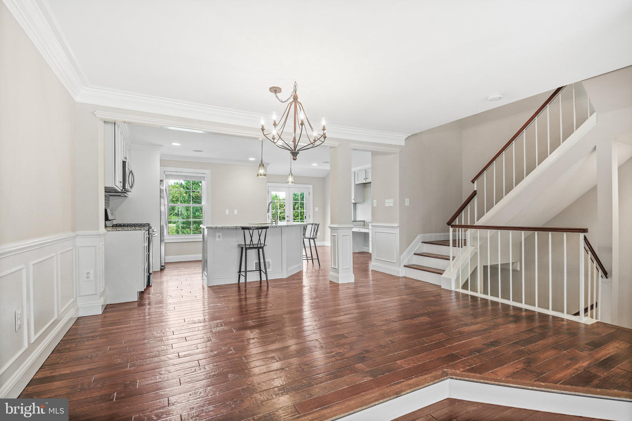 ASHBURN VILLAGE - Residential