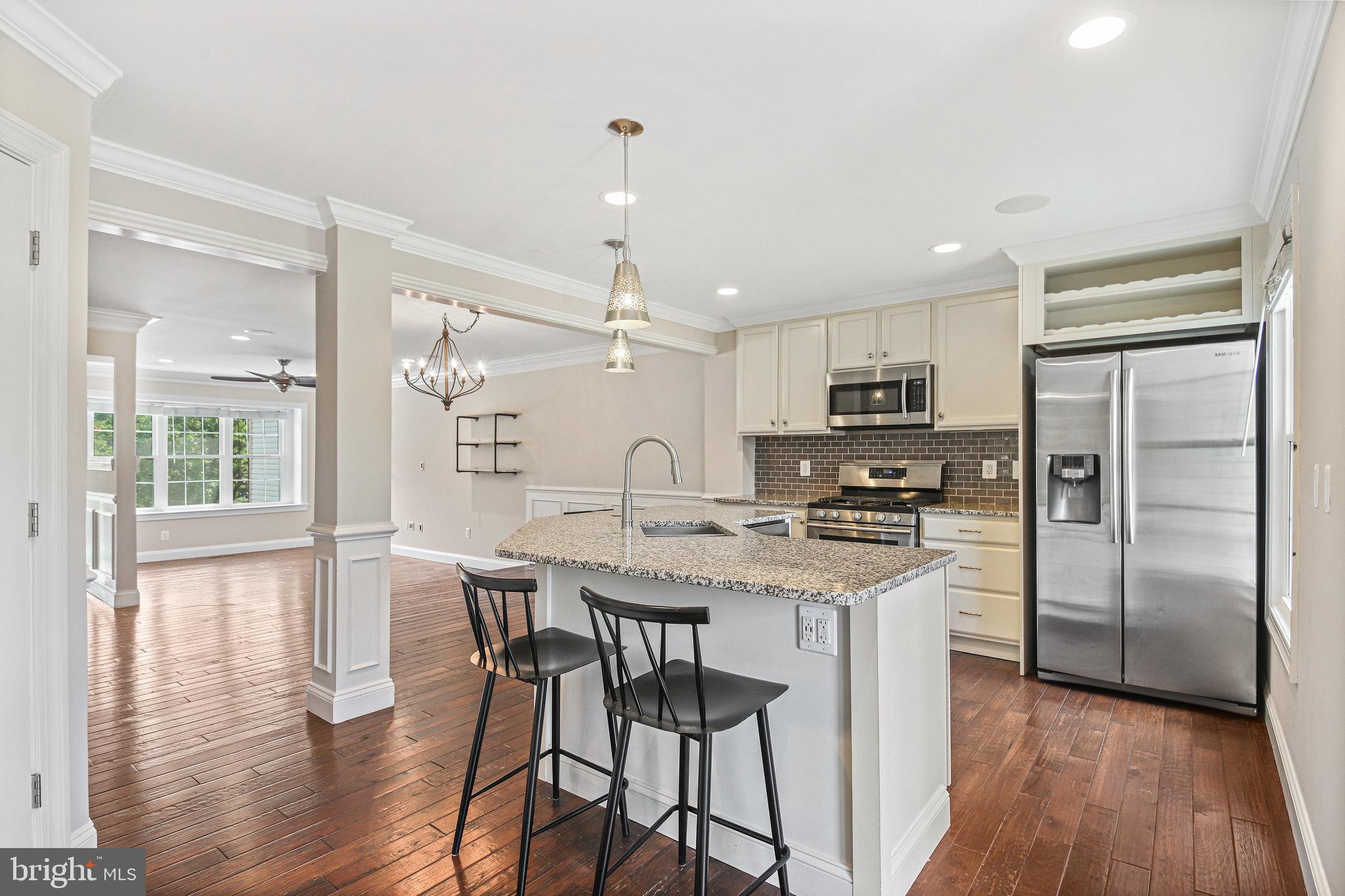 ASHBURN VILLAGE - Residential